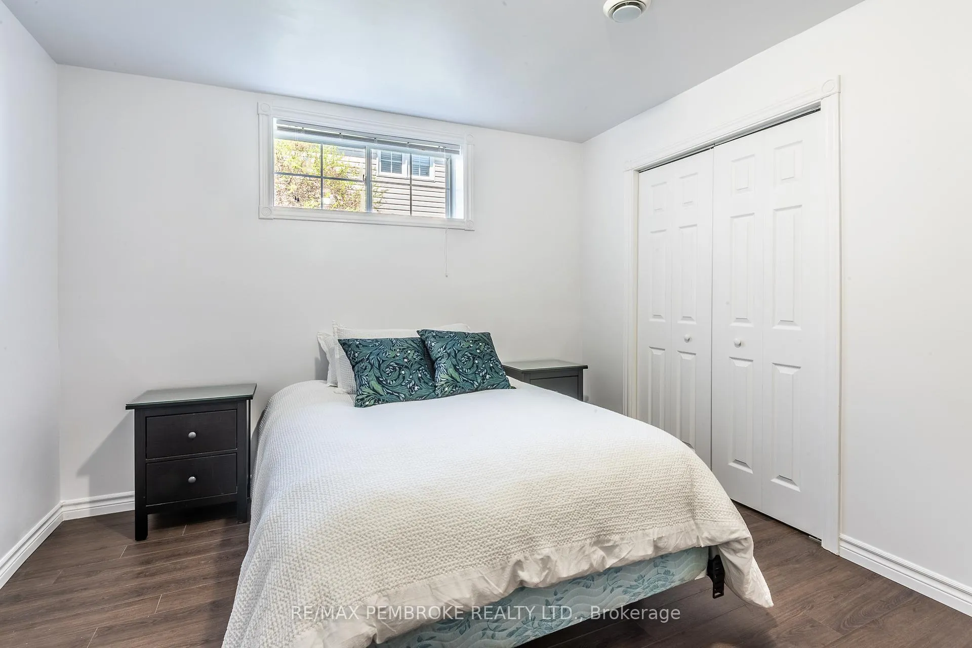 Photo 42 of 663 Fairview Avenue S, Laurentian Valley — HOMEH