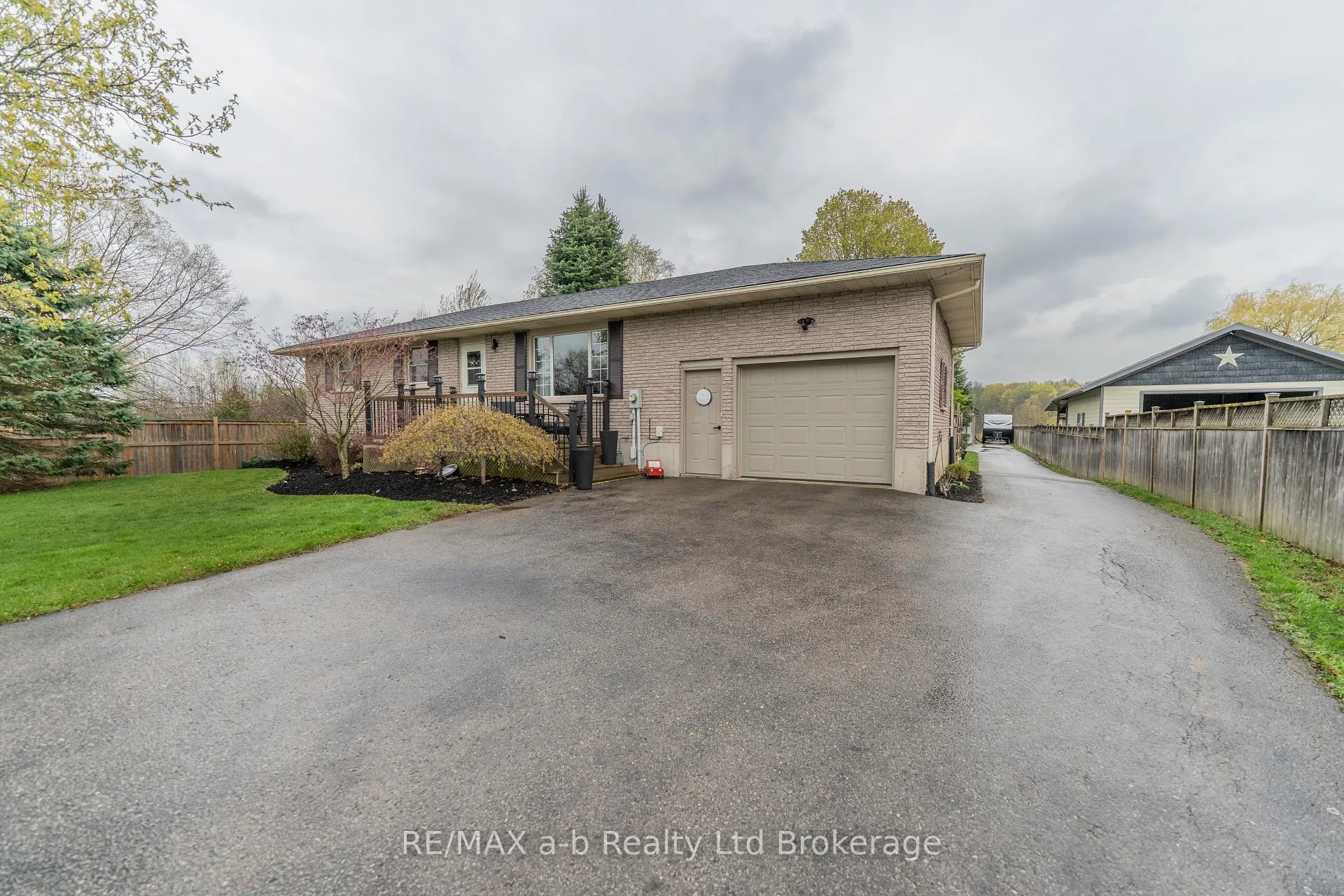Photo 6 of 57185 Eden Line, Bayham, Eden — HOMEH