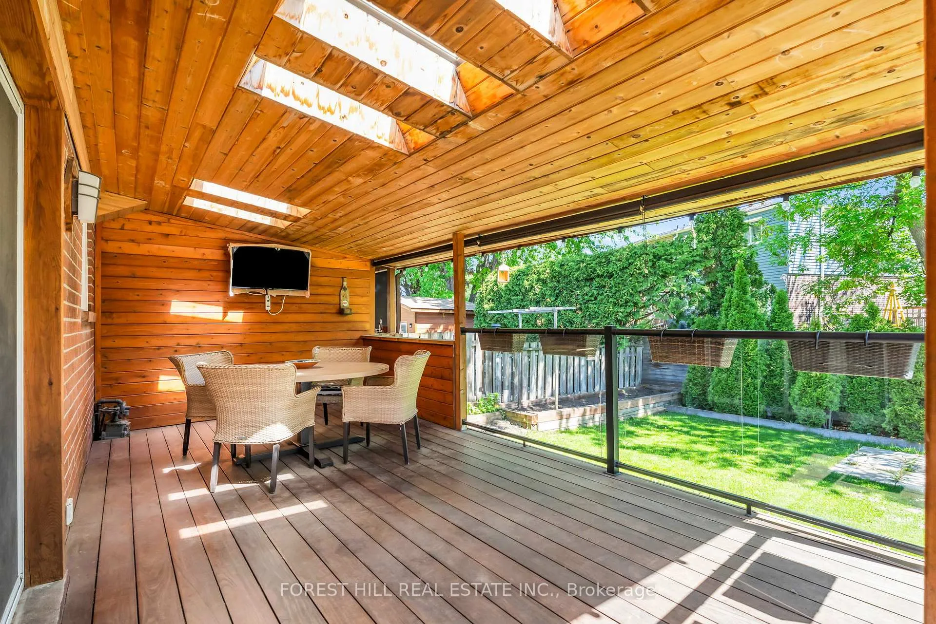 Photo 29 of 52 Mcmurchy Avenue S, Brampton, Downtown Brampton — HOMEH