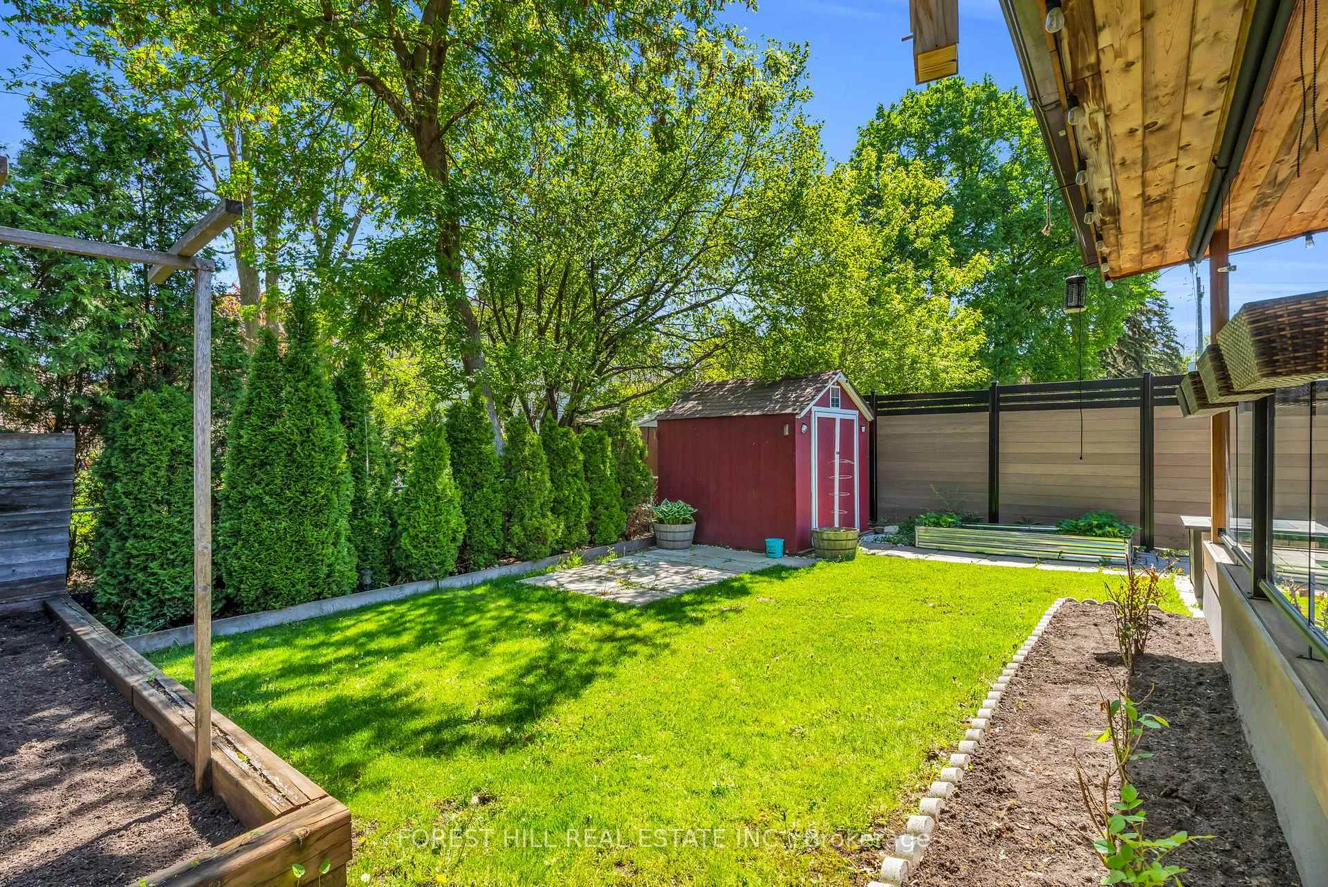 Photo 31 of 52 Mcmurchy Avenue S, Brampton, Downtown Brampton — HOMEH