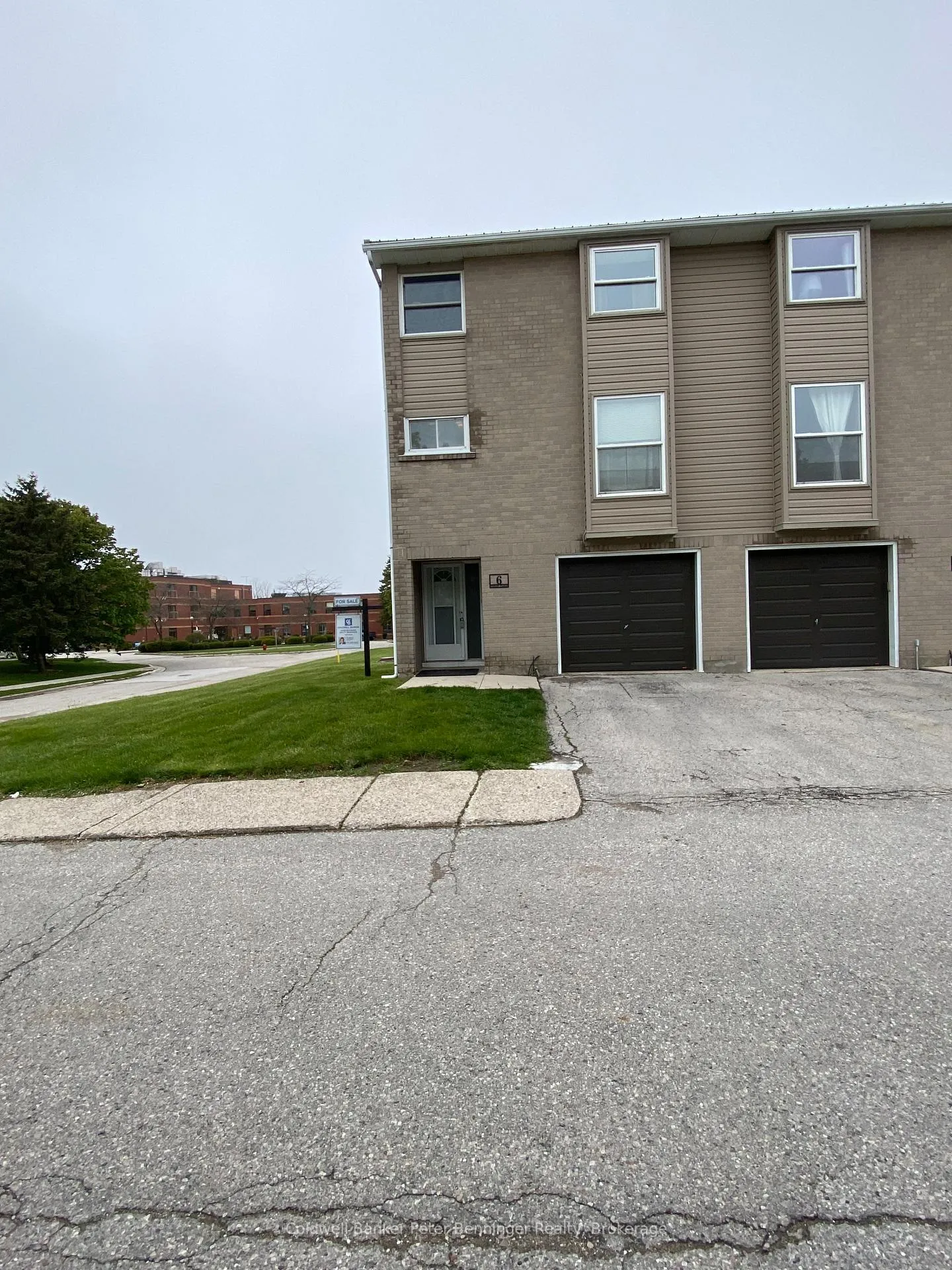 Front of Unit 6, 6 Philip Place