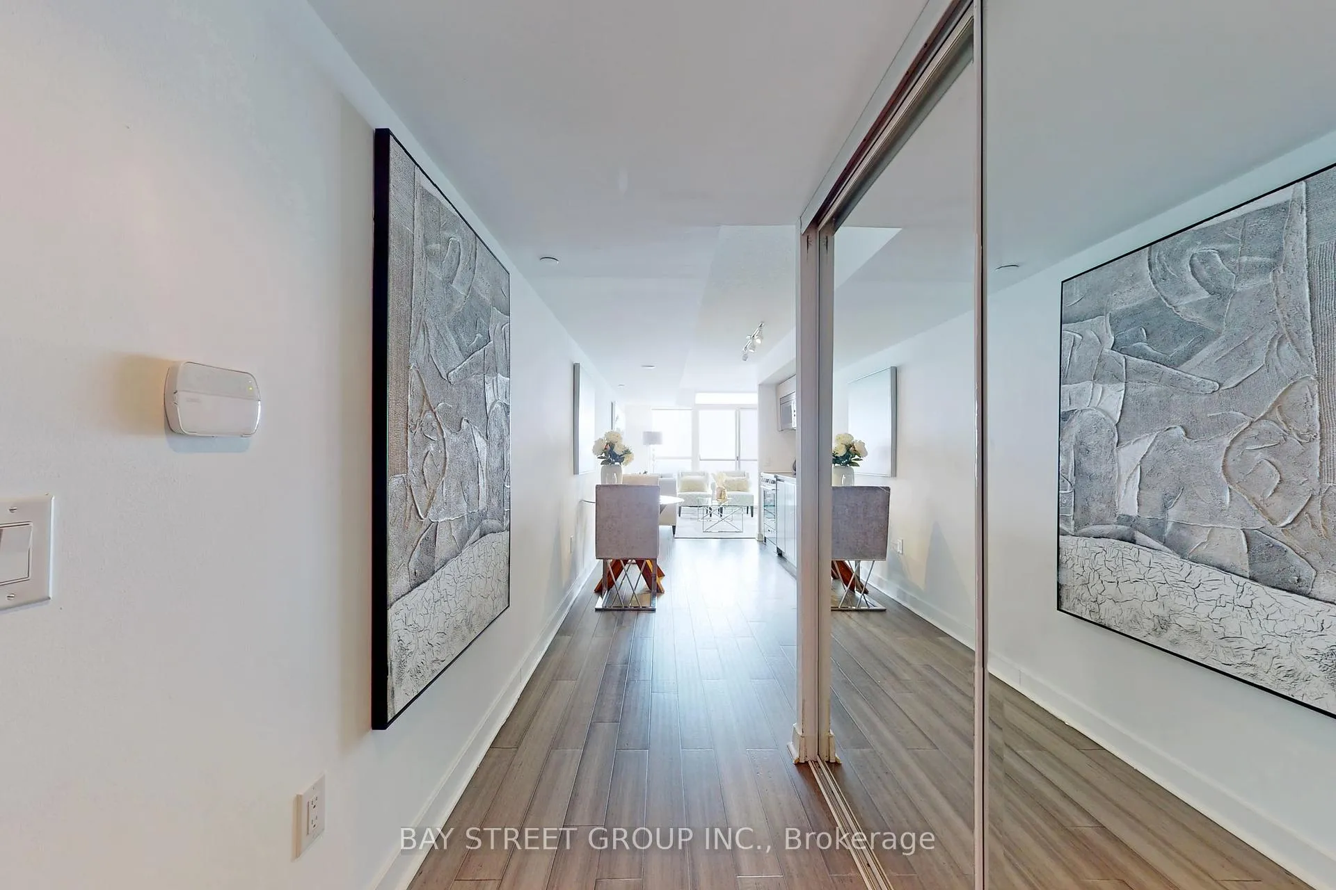 Photo 11 of Unit 4102, 85 Queens Wharf Road, Toronto, Waterfront Communities — HOMEH