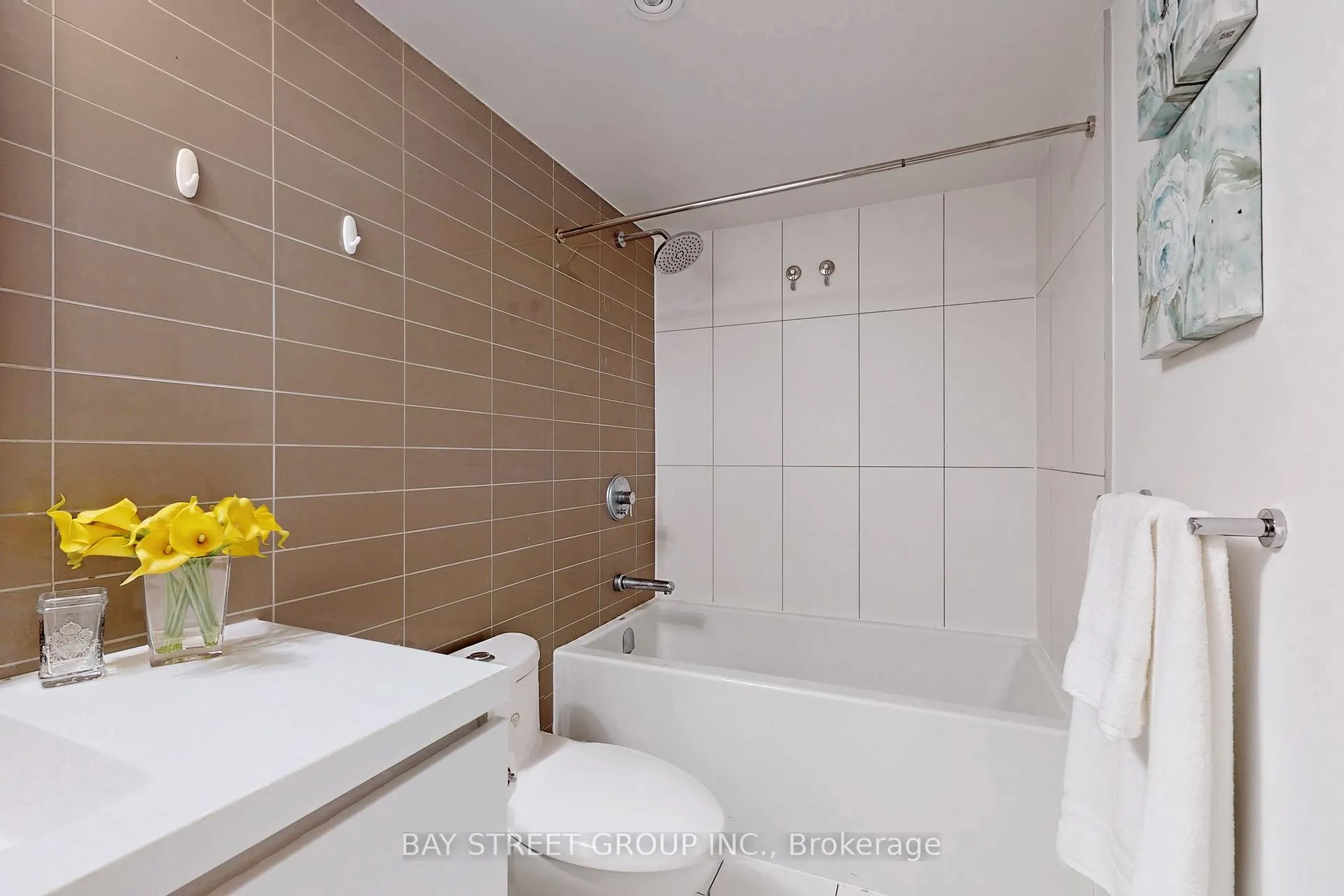 Photo 20 of Unit 4102, 85 Queens Wharf Road, Toronto, Waterfront Communities — HOMEH