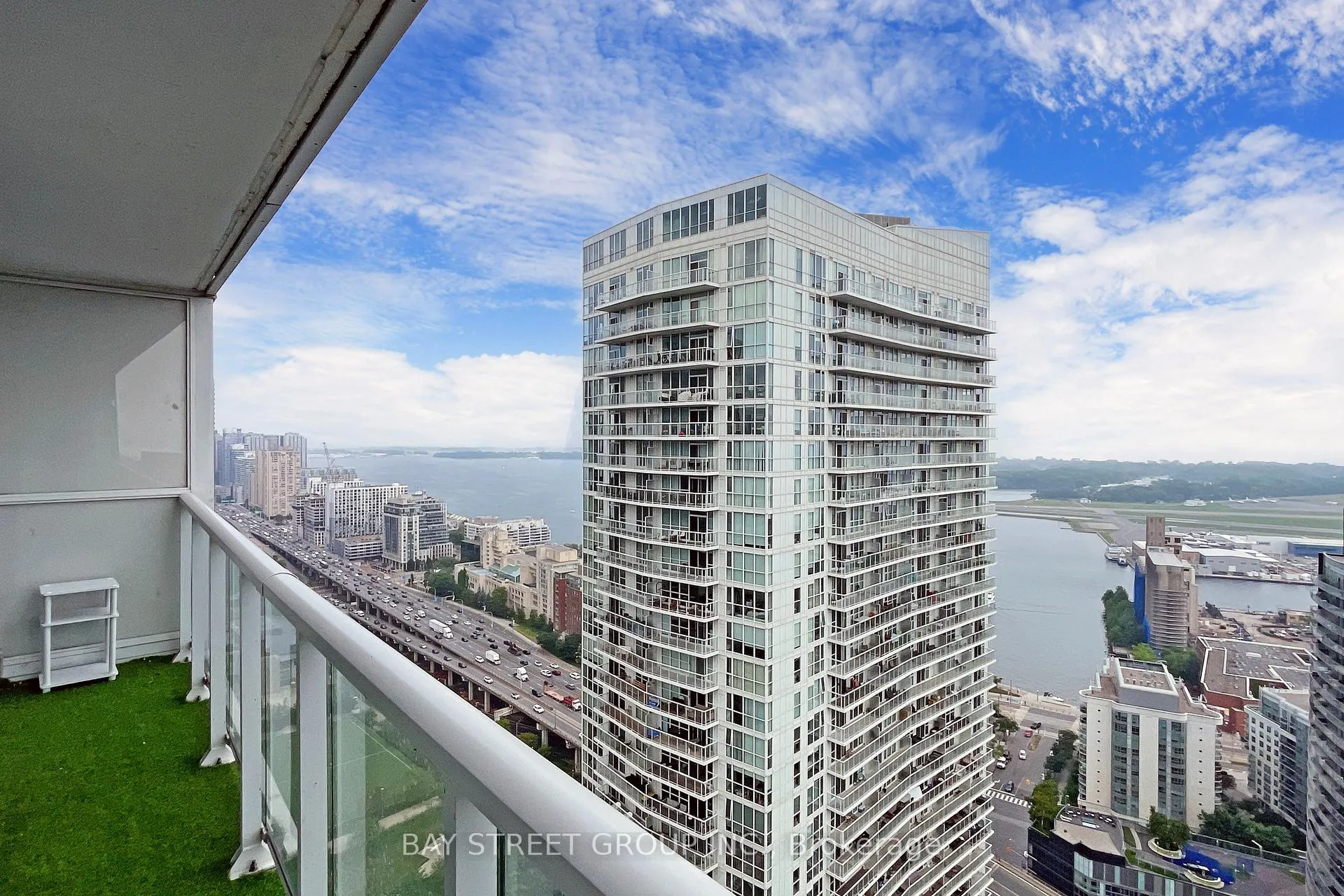 Photo 28 of Unit 4102, 85 Queens Wharf Road, Toronto, Waterfront Communities — HOMEH