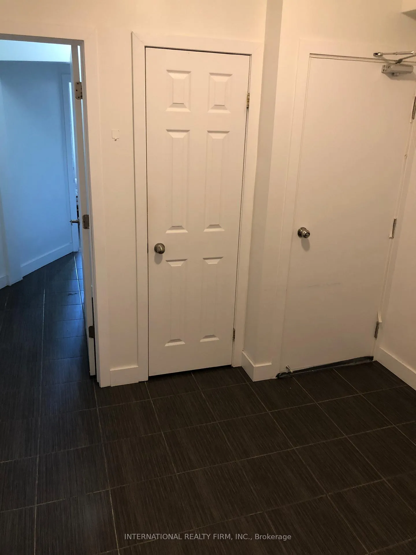 Photo 13 of Unit 1, 159 Montrose Avenue, Toronto, Trinity-Bellwoods — HOMEH