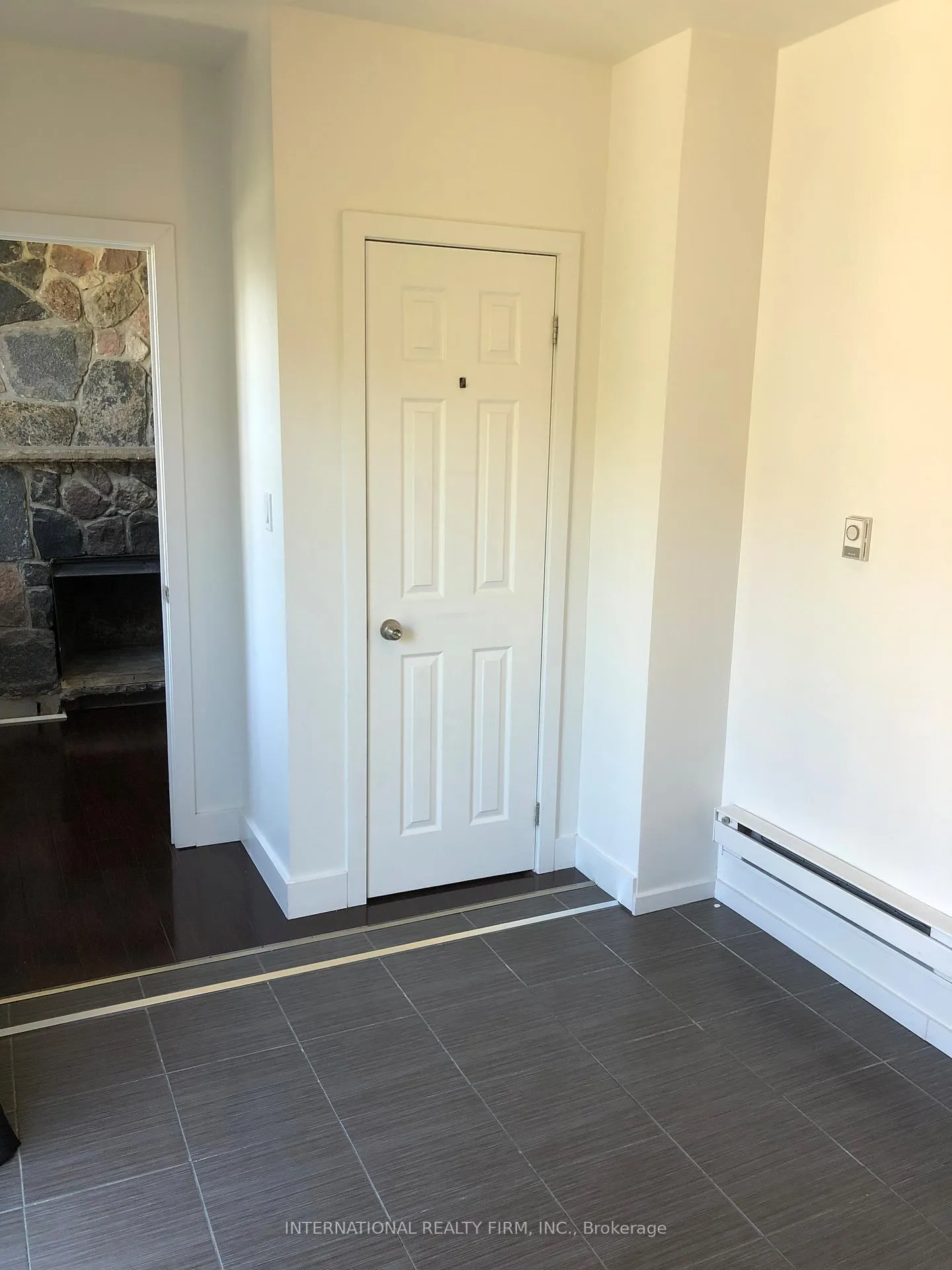 Photo 19 of Unit 1, 159 Montrose Avenue, Toronto, Trinity-Bellwoods — HOMEH