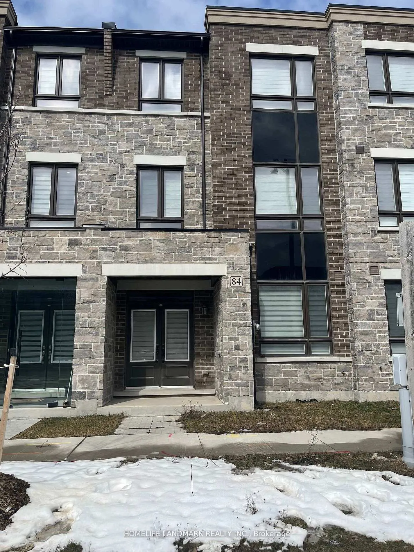 Photo 1 of 84 Robert Eaton Avenue, Markham, Middlefield — HOMEH
