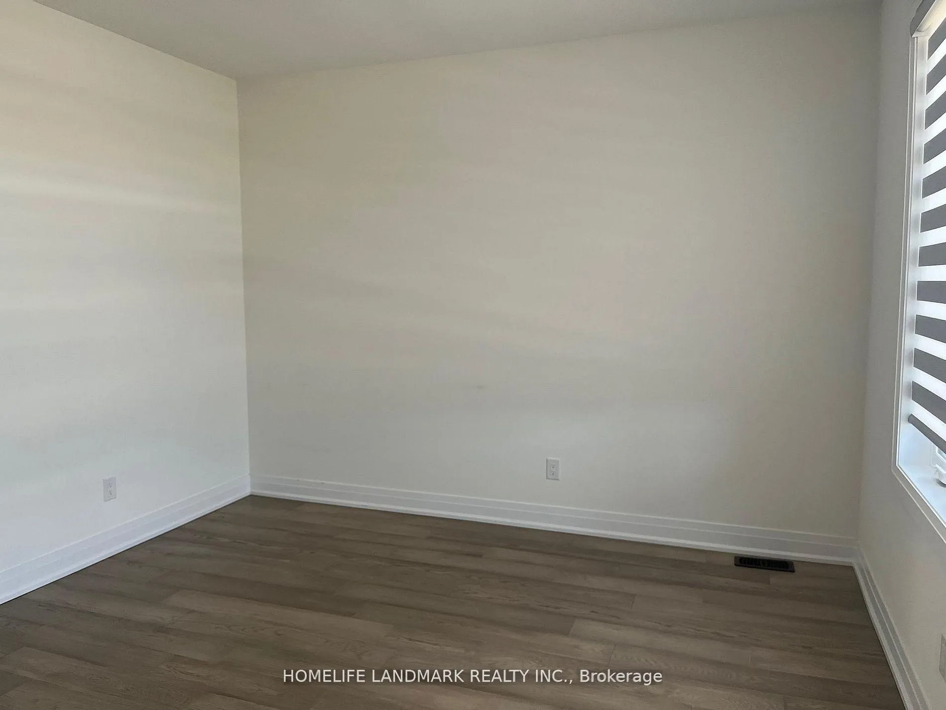 Photo 19 of 84 Robert Eaton Avenue, Markham, Middlefield — HOMEH