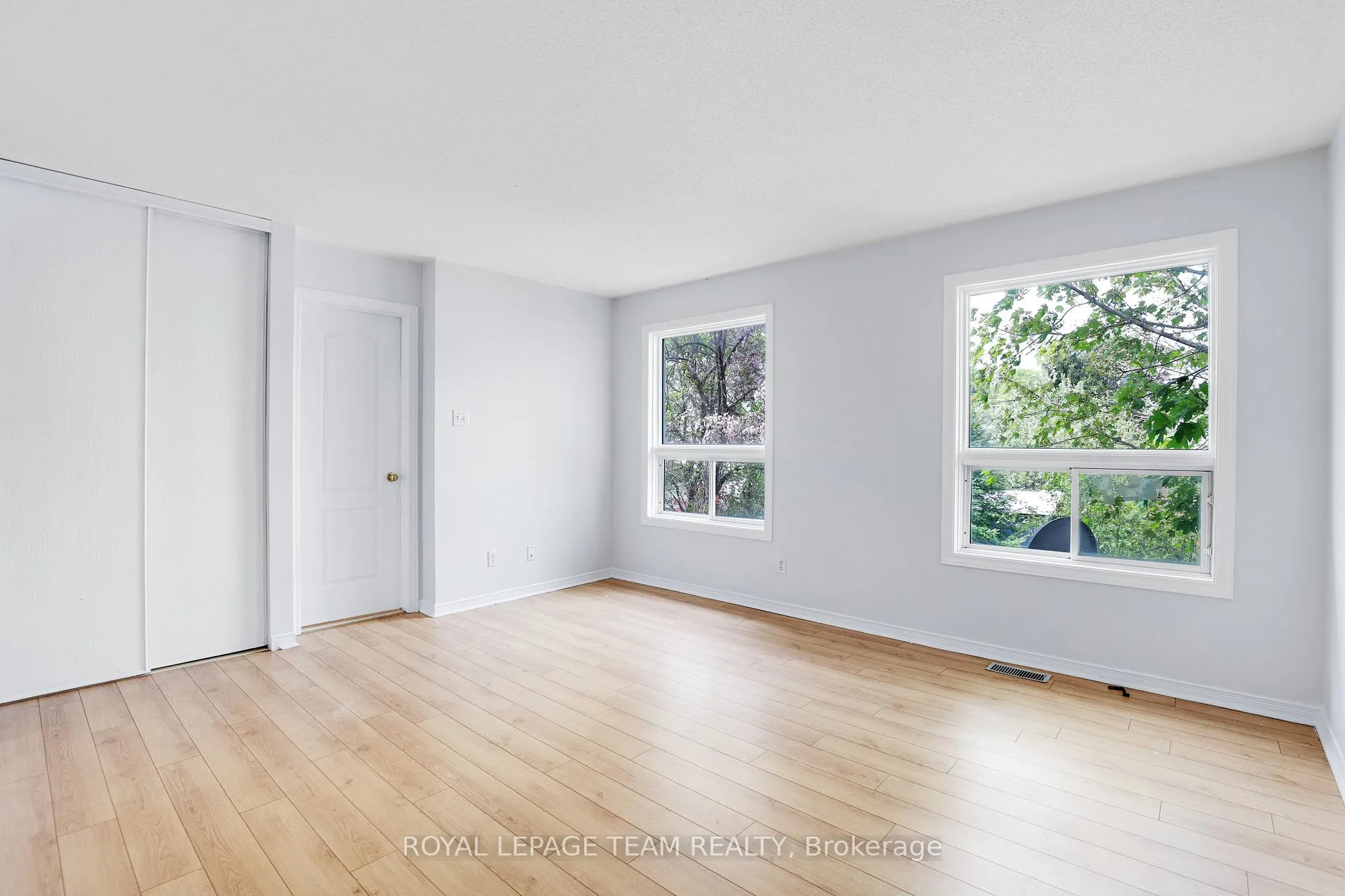Photo 17 of 4 Windhurst Drive, Ottawa, Barrhaven East — HOMEH