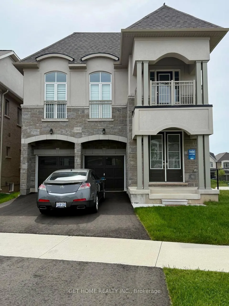 Photo 1 of 3940 Thomas Alton Boulevard, Burlington, Alton — HOMEH