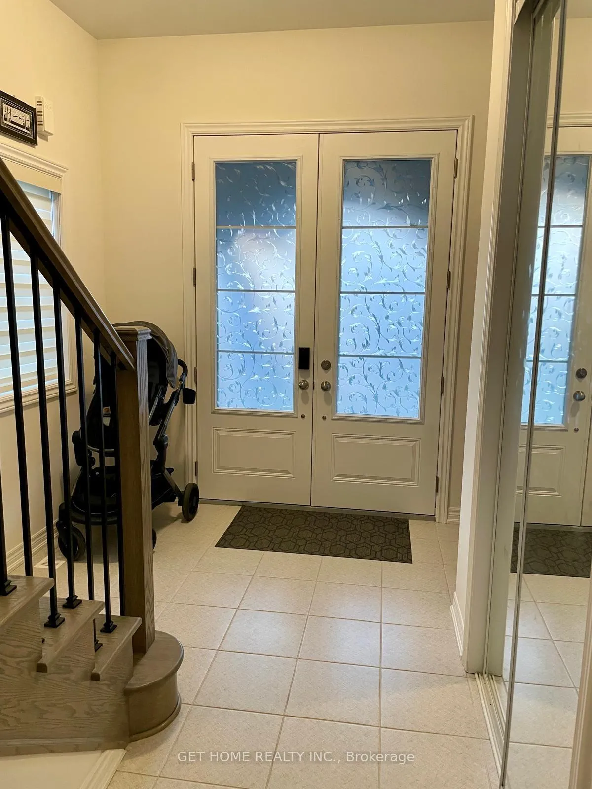 Photo 3 of 3940 Thomas Alton Boulevard, Burlington, Alton — HOMEH
