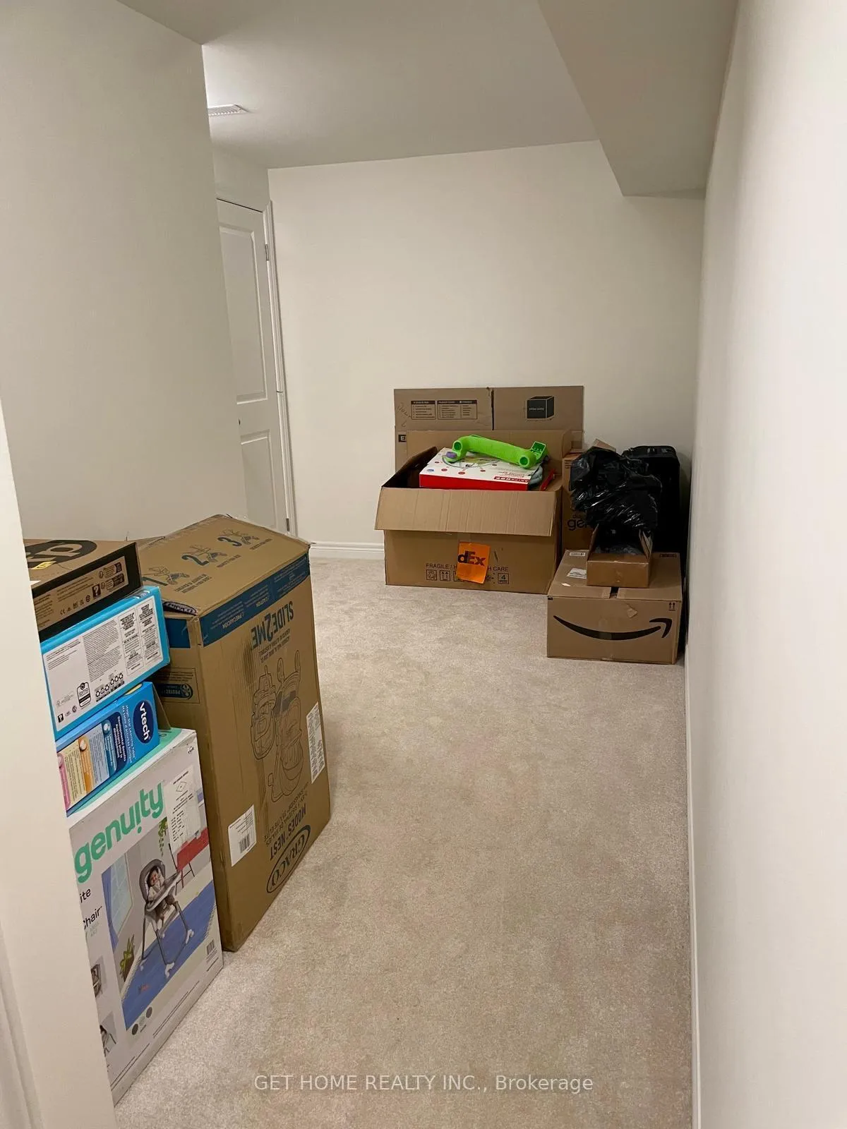 Photo 14 of 3940 Thomas Alton Boulevard, Burlington, Alton — HOMEH