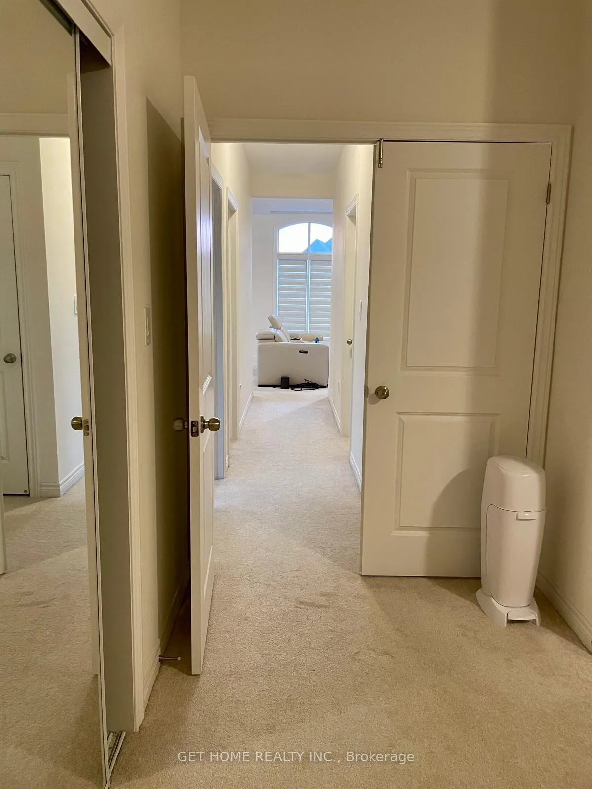 Photo 20 of 3940 Thomas Alton Boulevard, Burlington, Alton — HOMEH