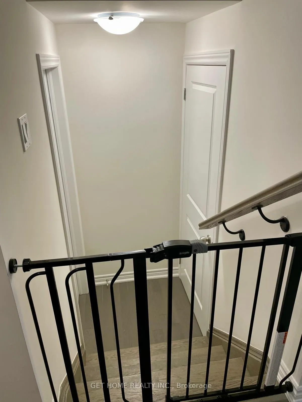 Photo 31 of 3940 Thomas Alton Boulevard, Burlington, Alton — HOMEH