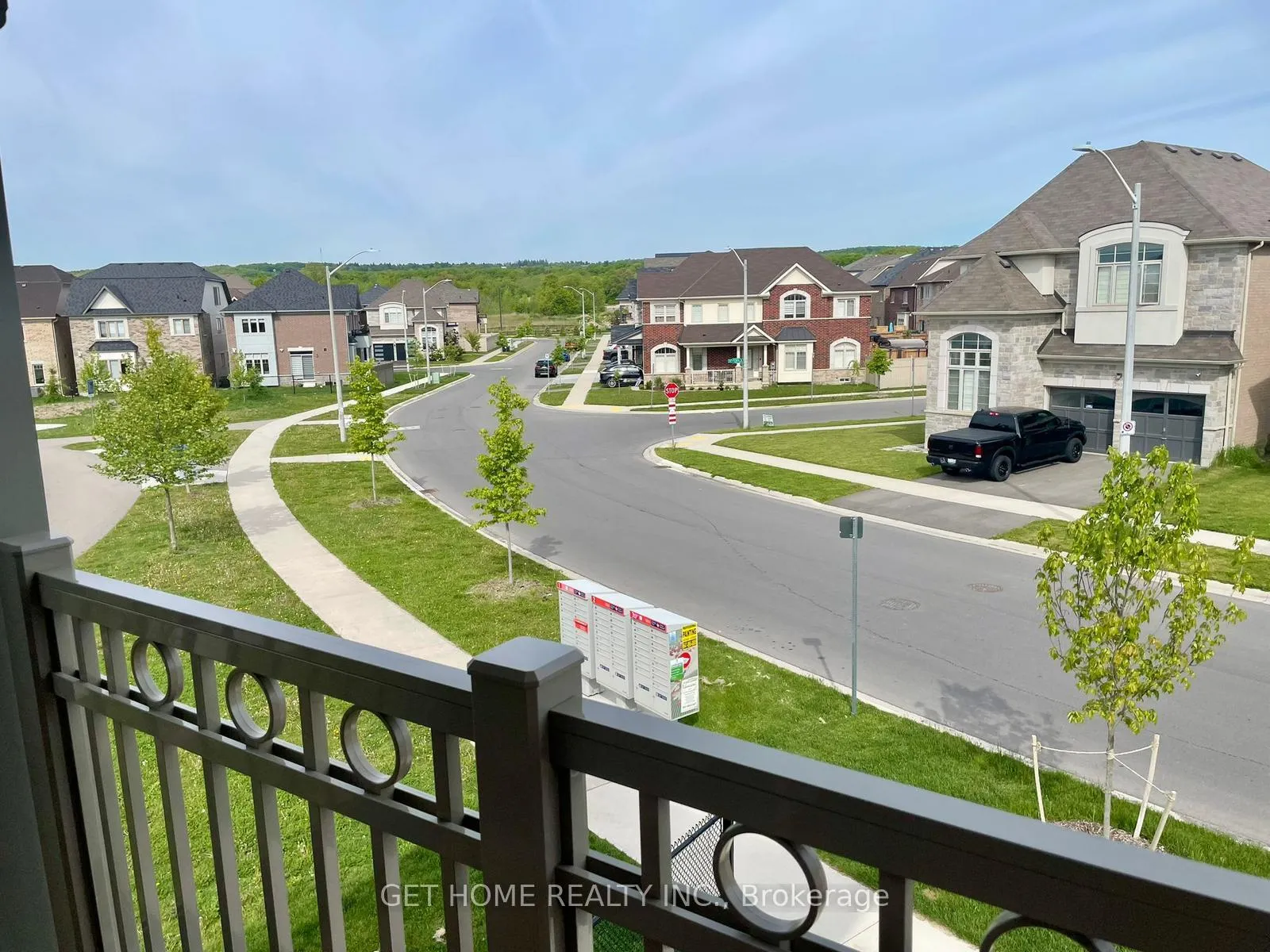 Photo 39 of 3940 Thomas Alton Boulevard, Burlington, Alton — HOMEH