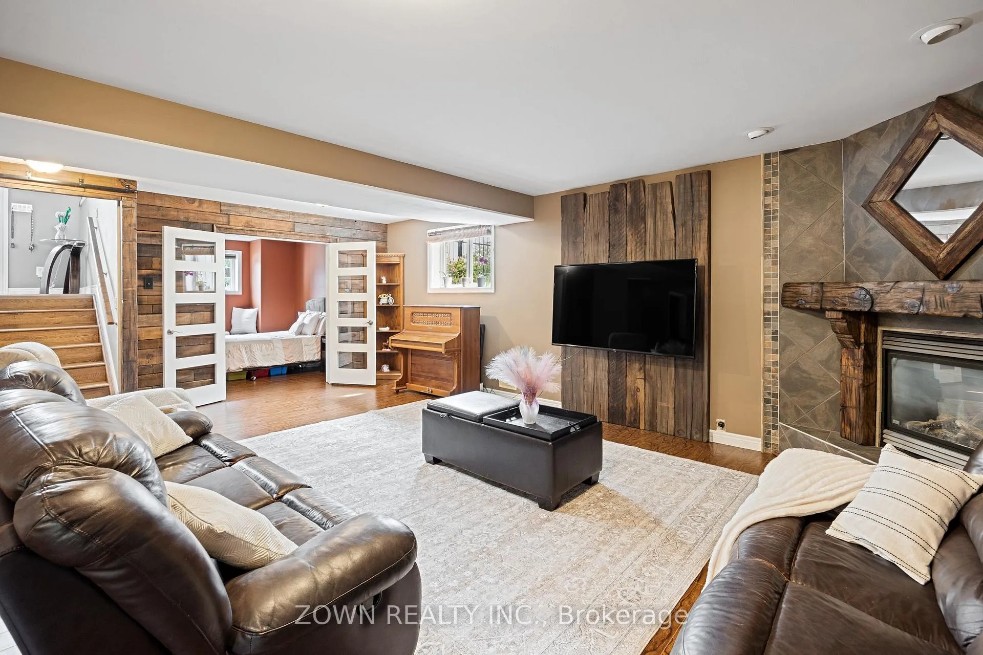 Photo 19 of 1433 Girard Drive, Lakeshore, Emeryville — HOMEH