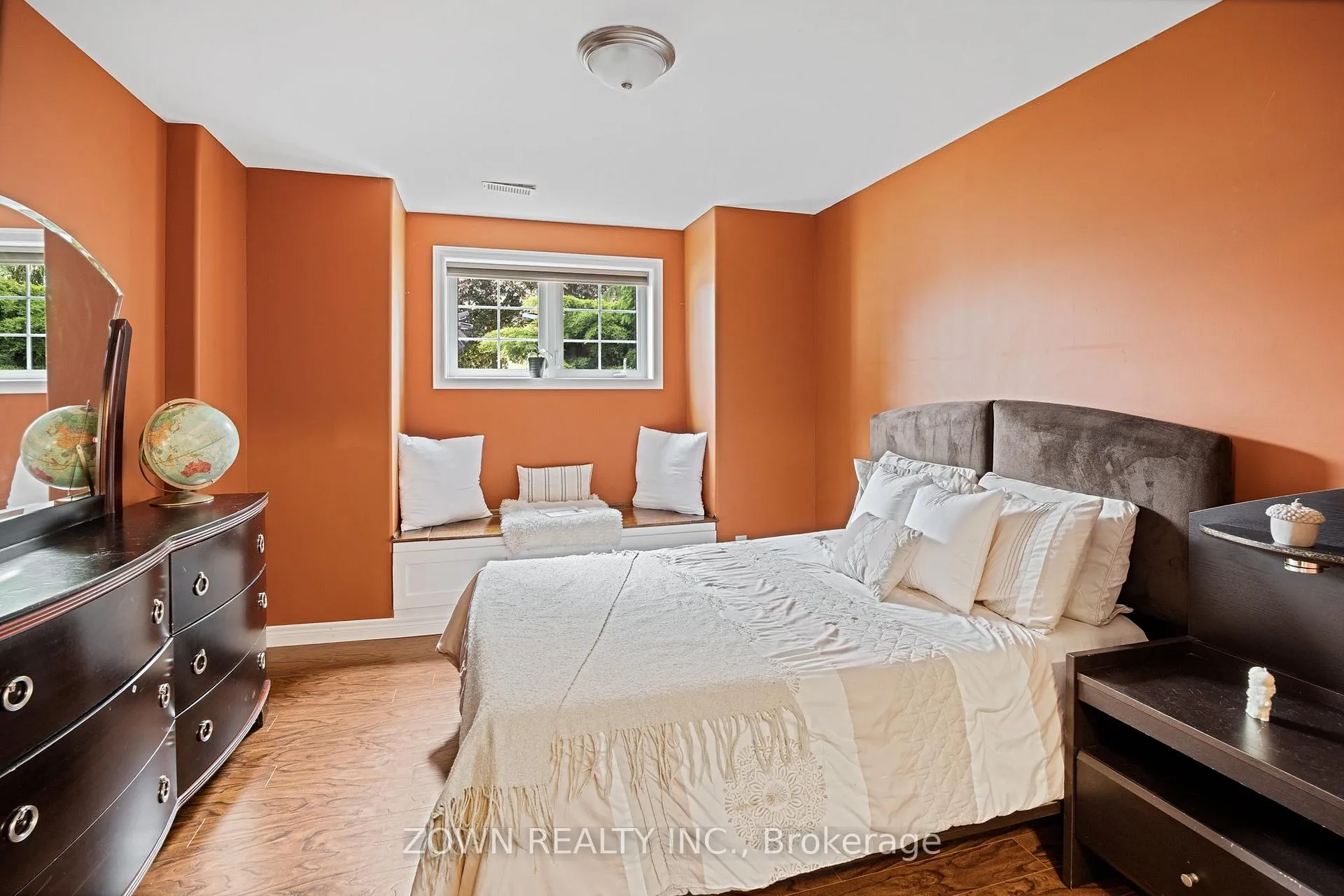 Photo 22 of 1433 Girard Drive, Lakeshore, Emeryville — HOMEH