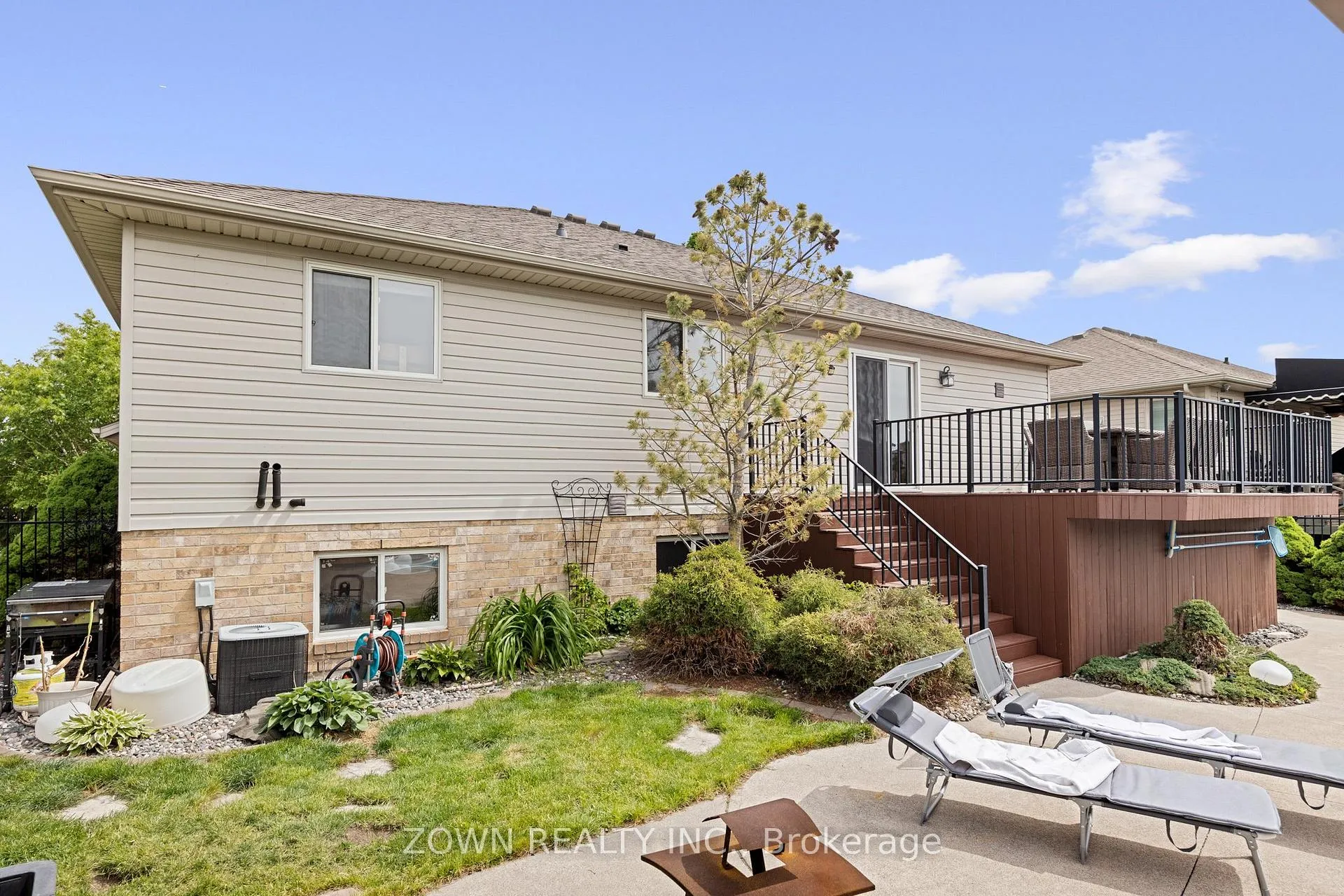 Photo 29 of 1433 Girard Drive, Lakeshore, Emeryville — HOMEH