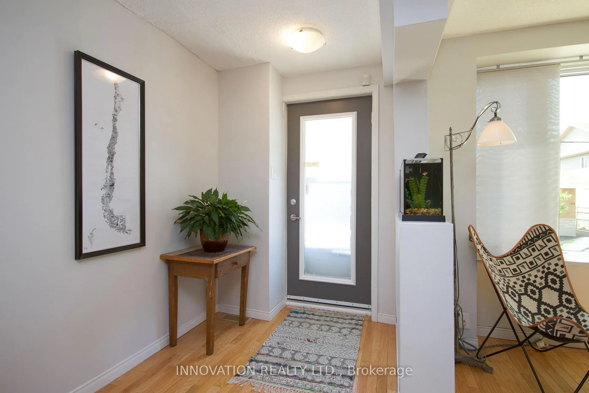 Photo 5 of 299 Shakespeare Street, Ottawa, Vanier — HOMEH