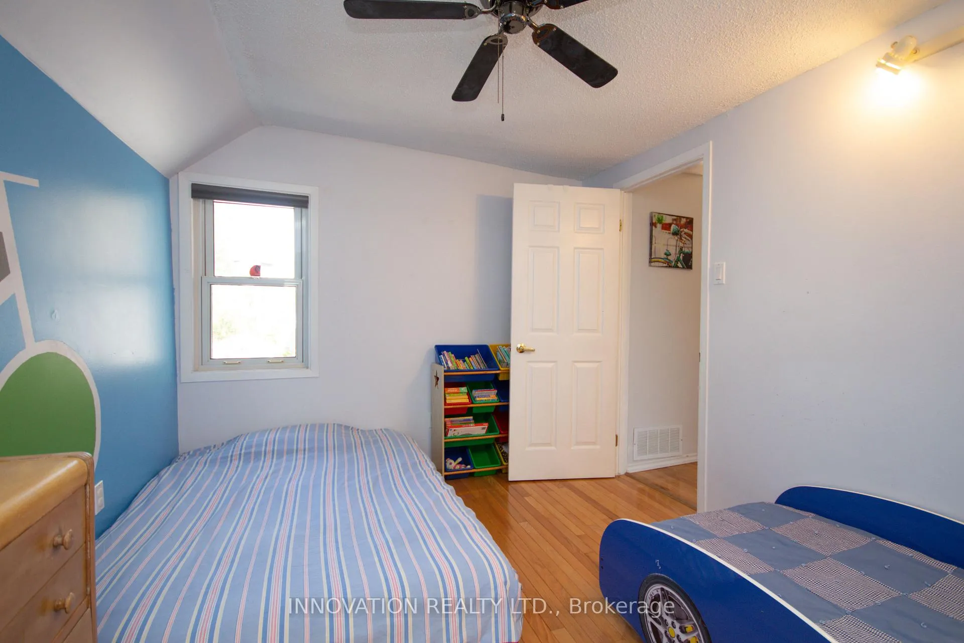 Photo 18 of 299 Shakespeare Street, Ottawa, Vanier — HOMEH