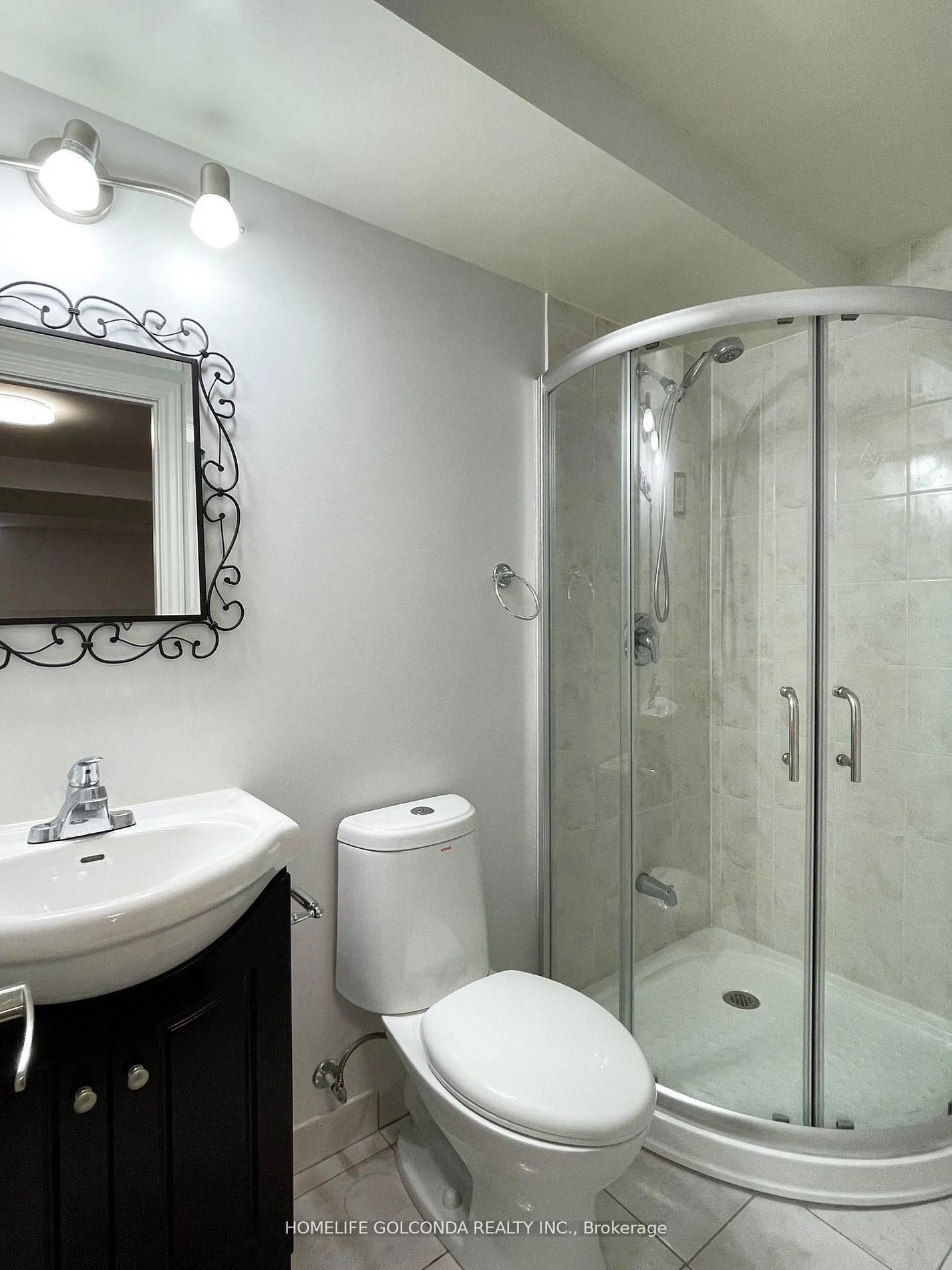 Photo 10 of 847 Bur Oak Avenue, Markham, Wismer — HOMEH
