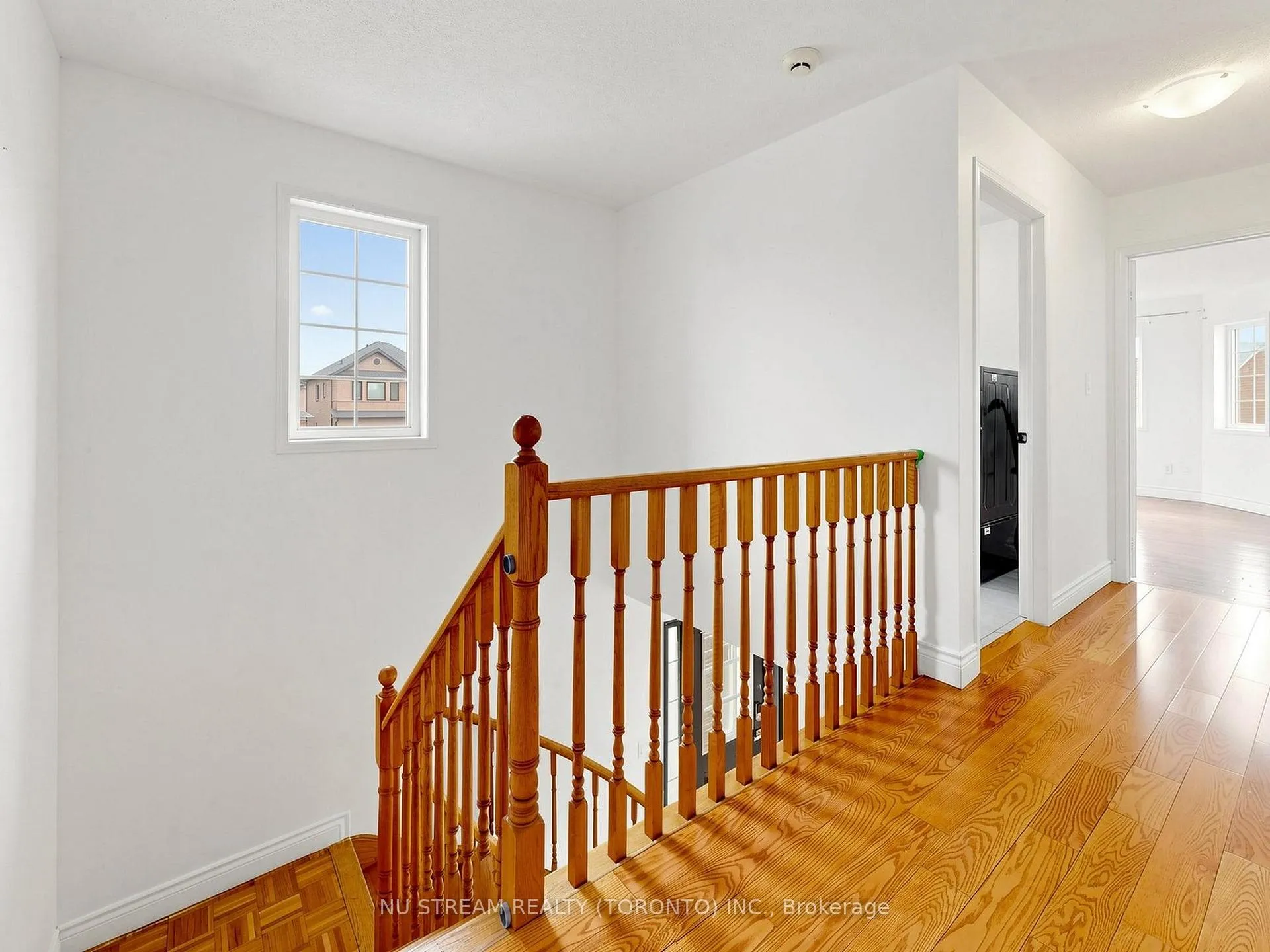 Photo 23 of 2 Purcell Crescent, Vaughan, Maple — HOMEH