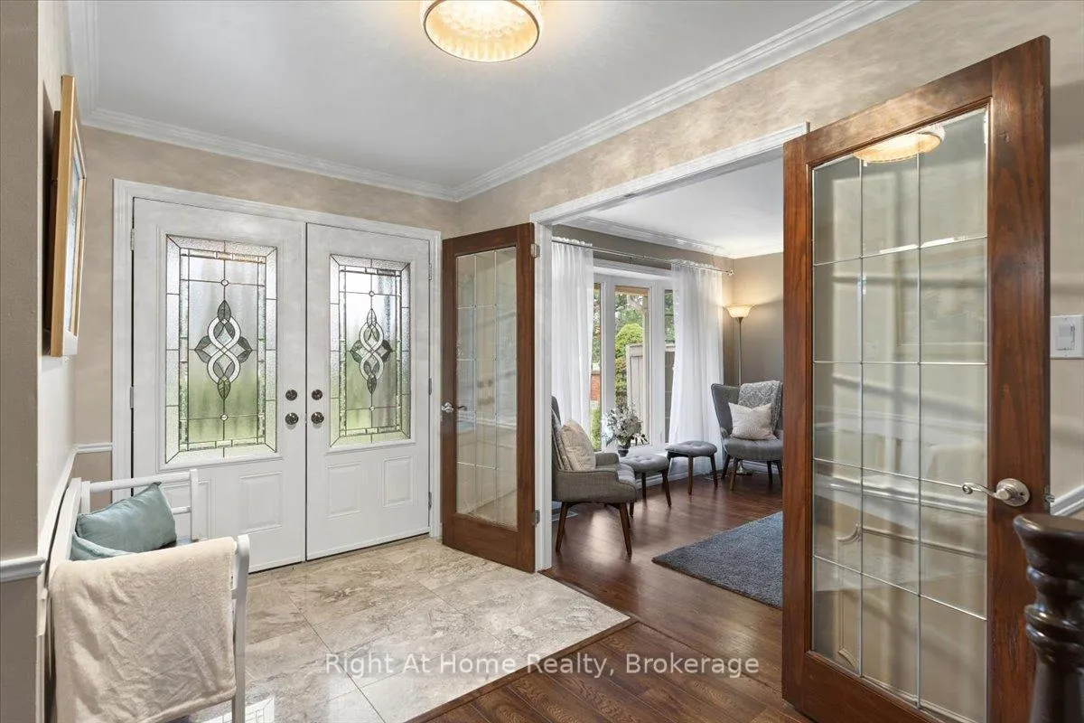 Photo 8 of 437 Shoreacres Road, Burlington, Shoreacres — HOMEH