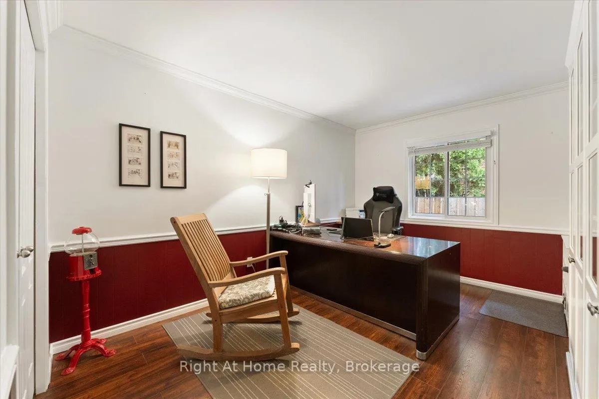 Photo 18 of 437 Shoreacres Road, Burlington, Shoreacres — HOMEH
