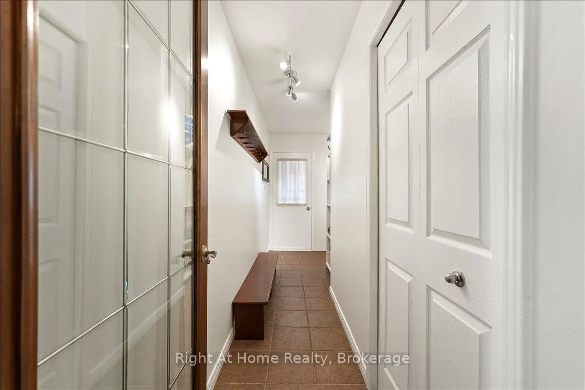 Photo 19 of 437 Shoreacres Road, Burlington, Shoreacres — HOMEH