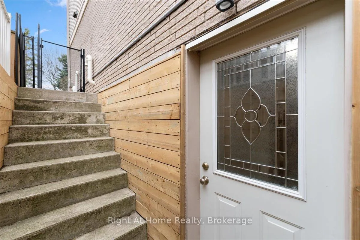 Photo 40 of 437 Shoreacres Road, Burlington, Shoreacres — HOMEH