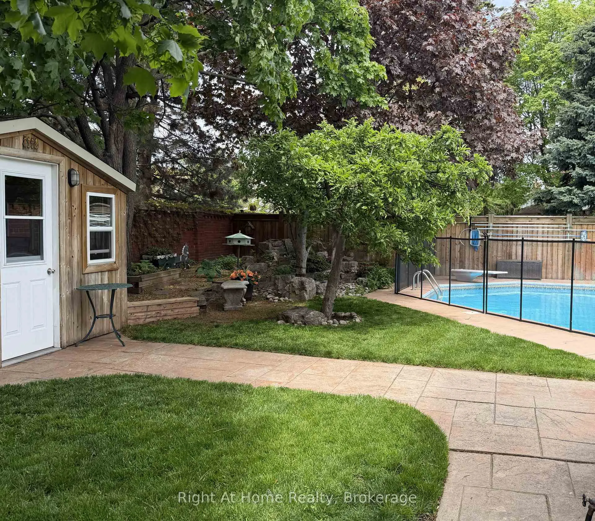 Photo 41 of 437 Shoreacres Road, Burlington, Shoreacres — HOMEH