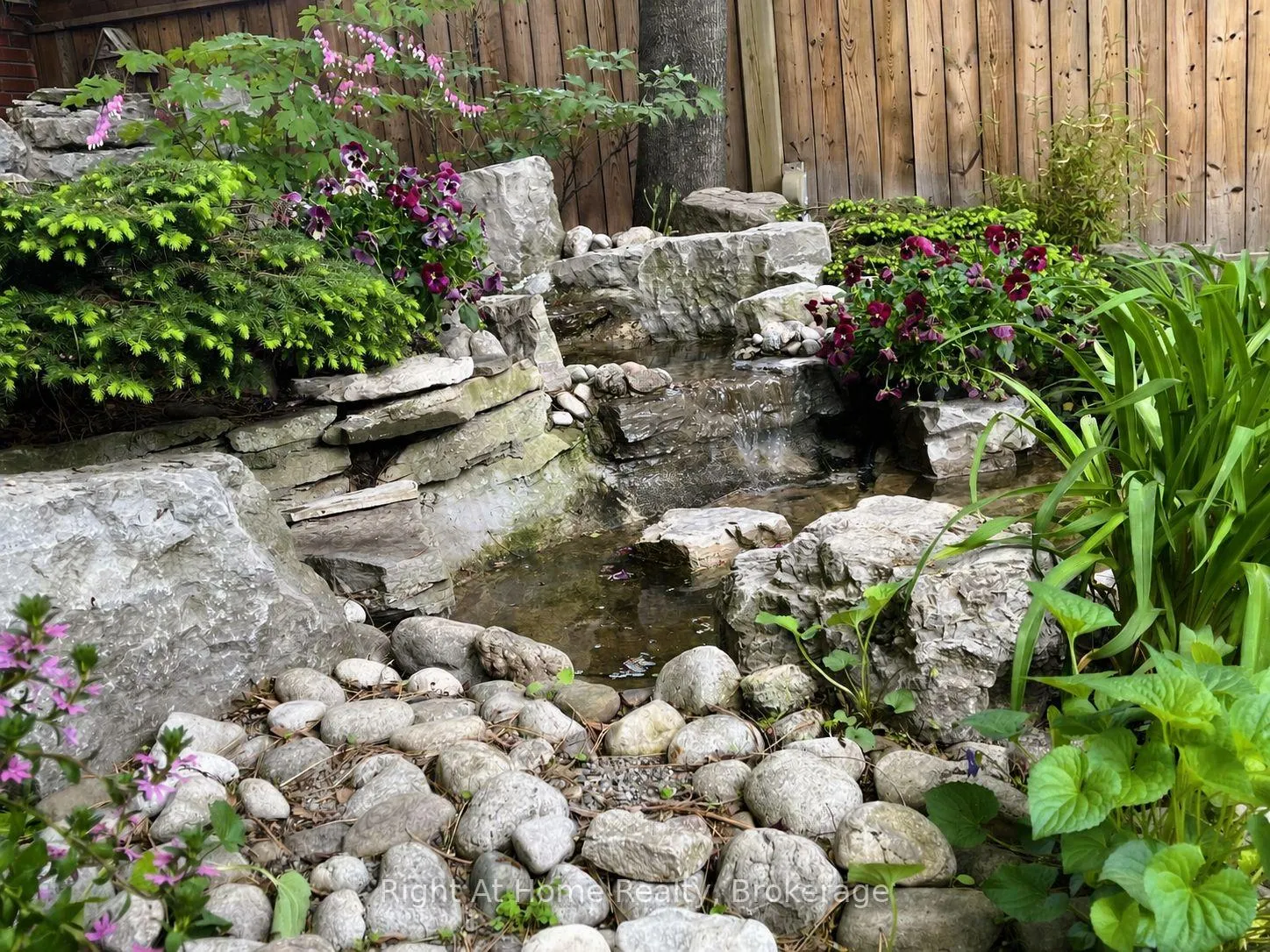 Photo 43 of 437 Shoreacres Road, Burlington, Shoreacres — HOMEH