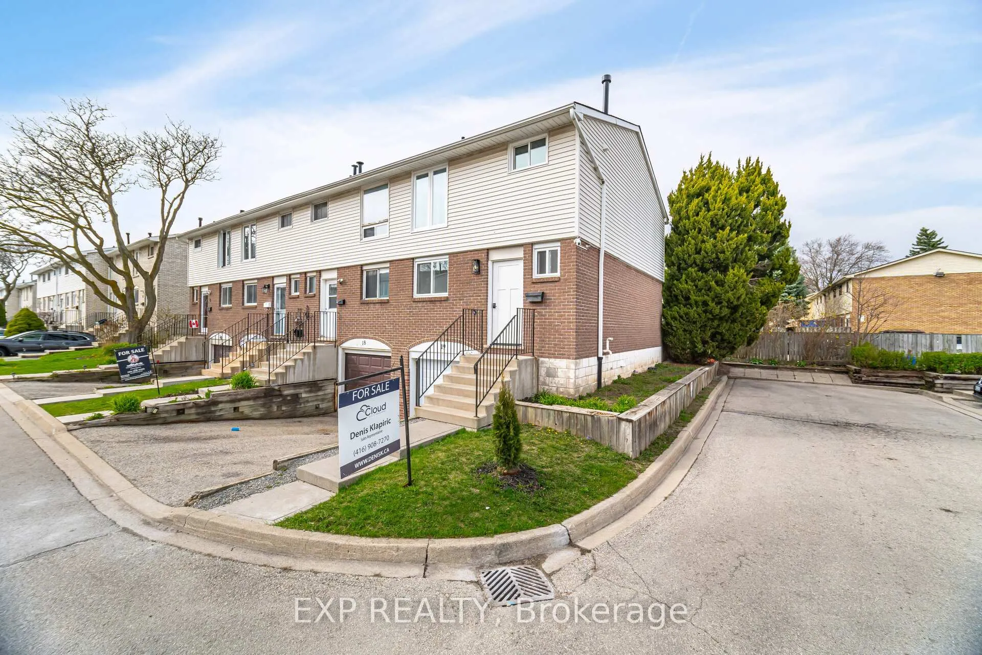 Photo 2 of Unit 19, 120 Quigley Road, Hamilton, Vincent — HOMEH