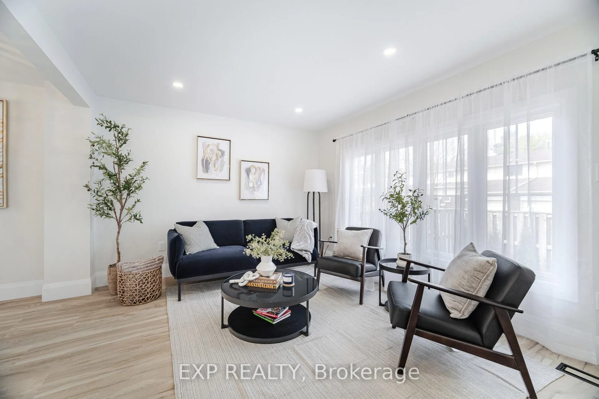 Photo 12 of Unit 19, 120 Quigley Road, Hamilton, Vincent — HOMEH