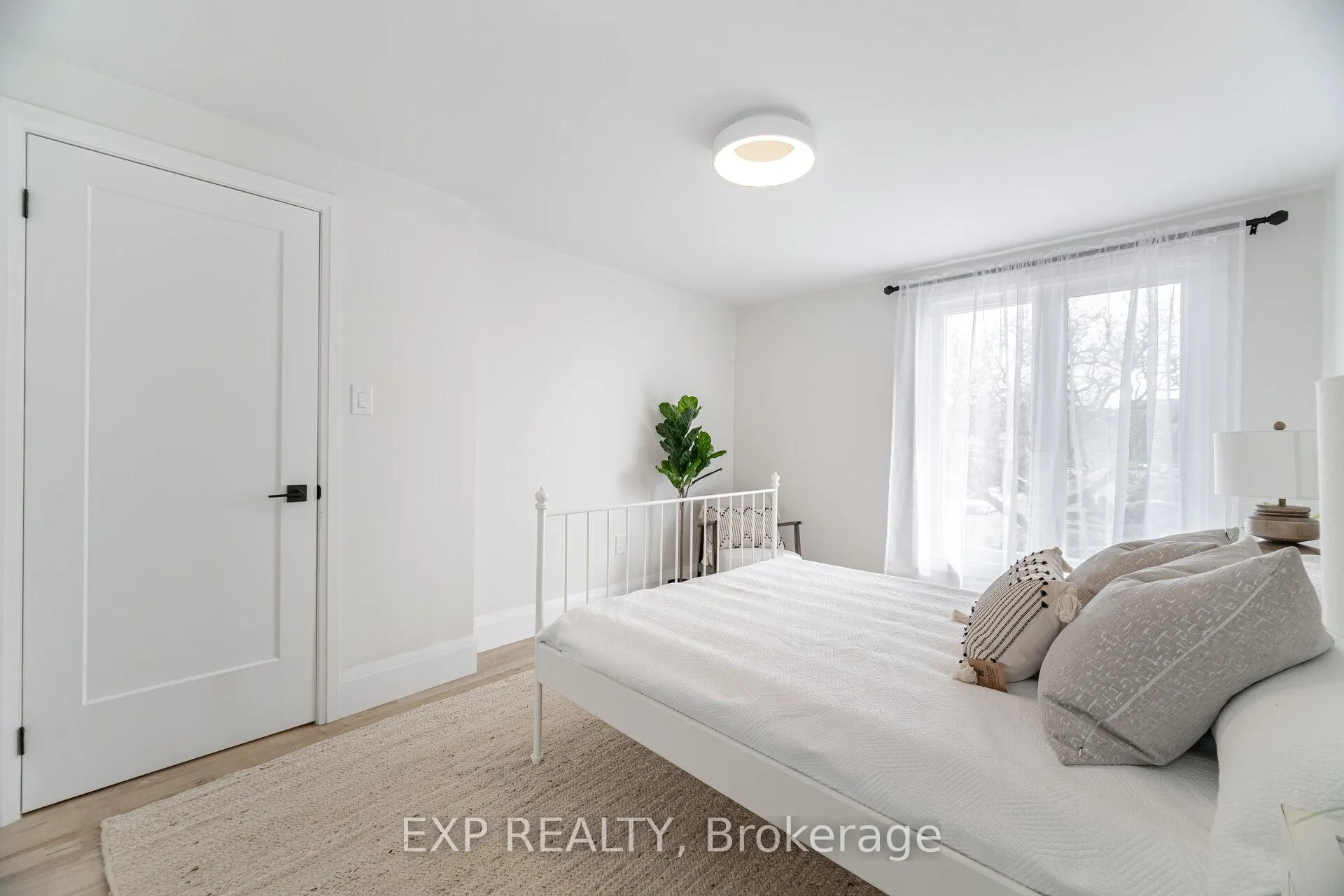 Photo 19 of Unit 19, 120 Quigley Road, Hamilton, Vincent — HOMEH