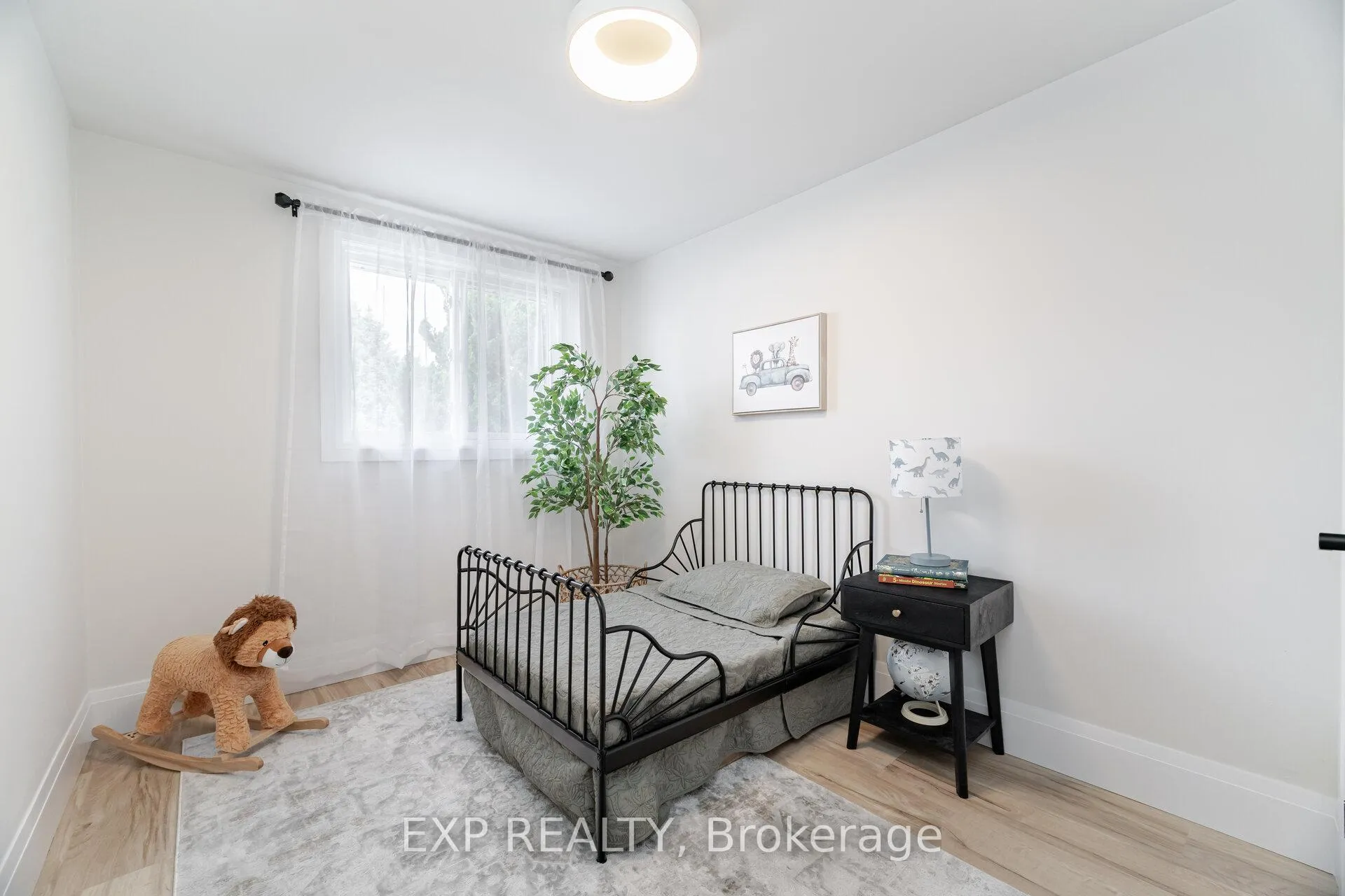 Photo 23 of Unit 19, 120 Quigley Road, Hamilton, Vincent — HOMEH