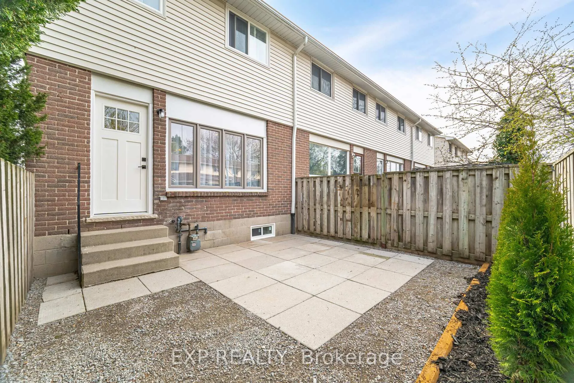 Photo 35 of Unit 19, 120 Quigley Road, Hamilton, Vincent — HOMEH
