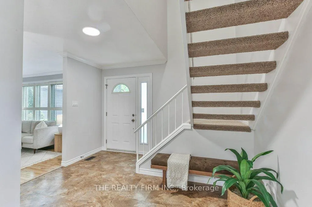 Photo 3 of 1584 Aldersbrook Road, London, North F — HOMEH