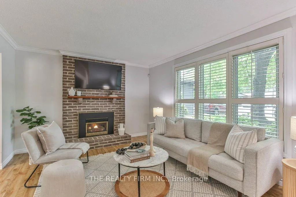 Photo 5 of 1584 Aldersbrook Road, London, North F — HOMEH