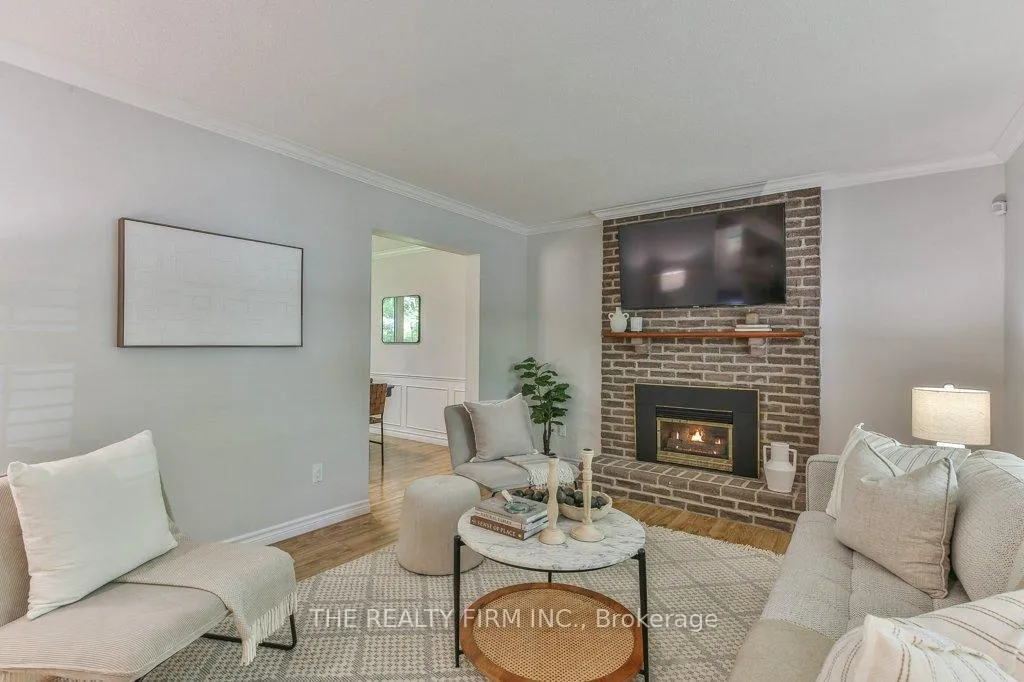 Photo 7 of 1584 Aldersbrook Road, London, North F — HOMEH