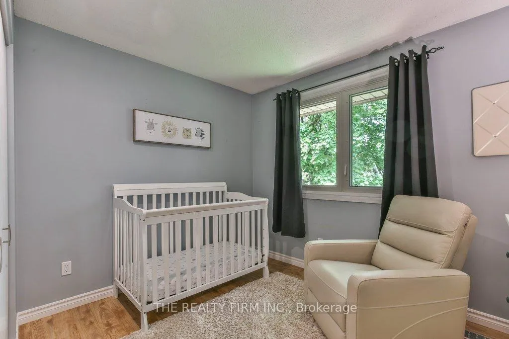 Photo 33 of 1584 Aldersbrook Road, London, North F — HOMEH