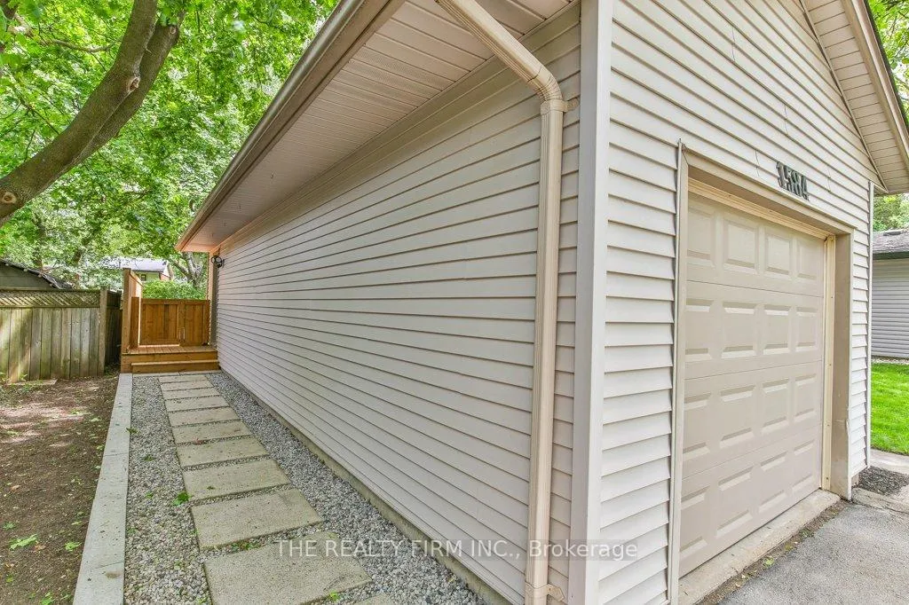 Photo 43 of 1584 Aldersbrook Road, London, North F — HOMEH
