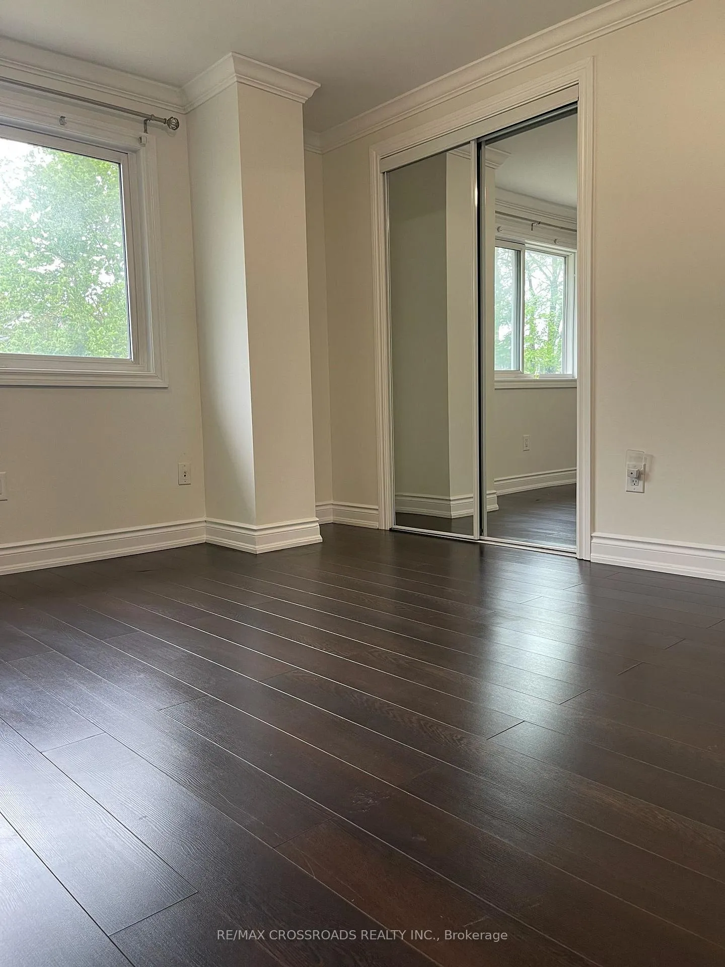 Photo 19 of 59 Chaucer Crescent, Barrie, Letitia Heights — HOMEH