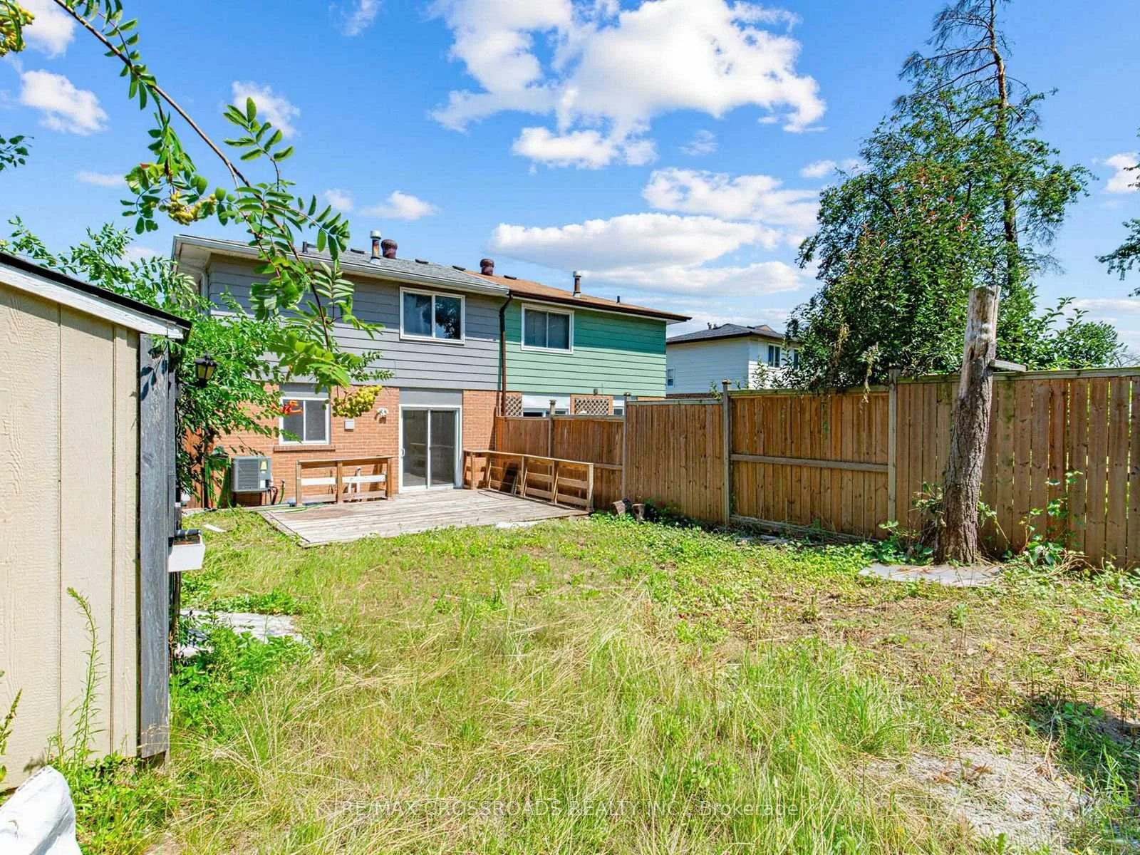 Photo 52 of 59 Chaucer Crescent, Barrie, Letitia Heights — HOMEH
