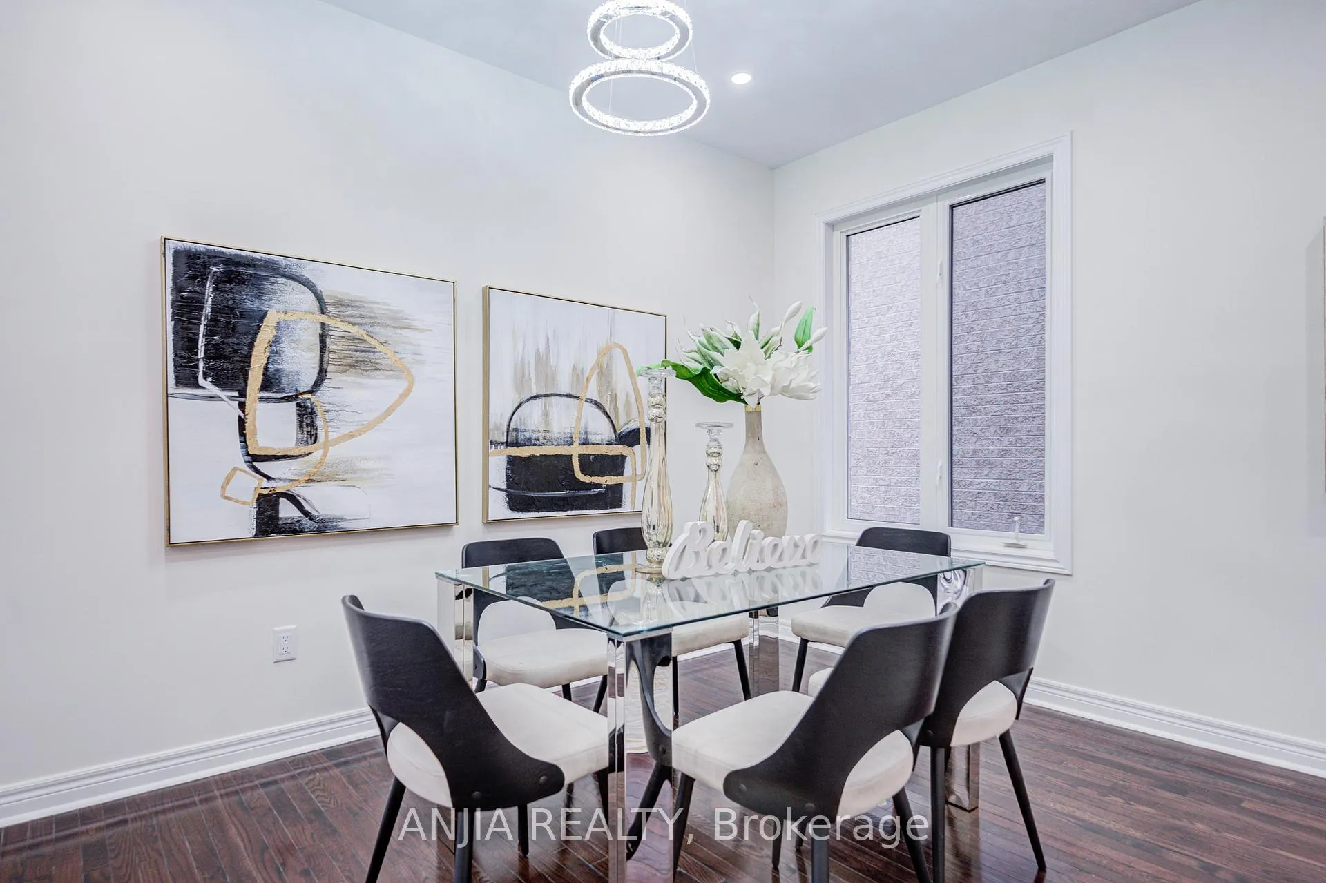 Photo 8 of 186 Ascalon Drive, Vaughan, Patterson — HOMEH