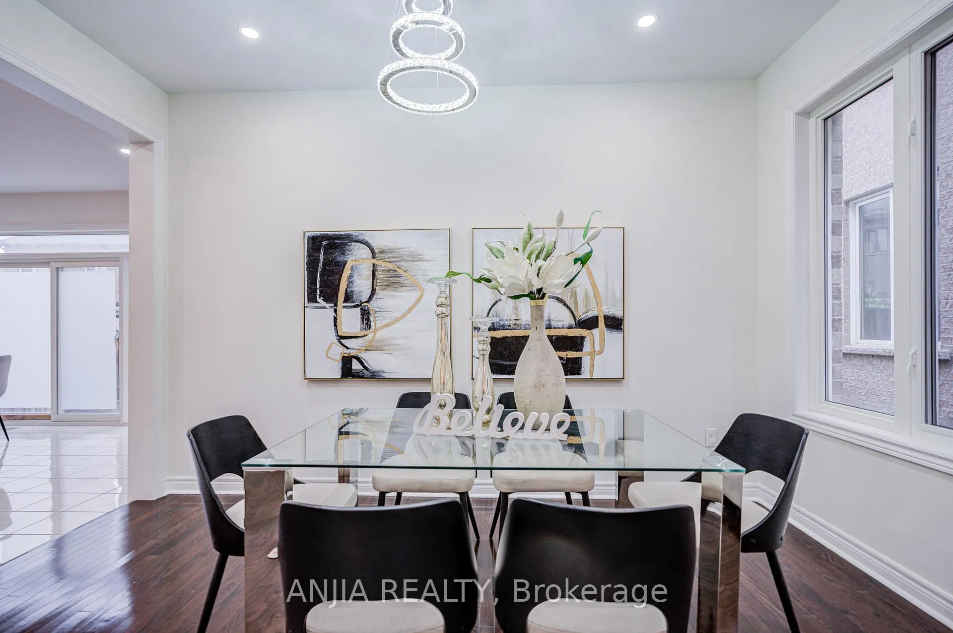 Photo 10 of 186 Ascalon Drive, Vaughan, Patterson — HOMEH