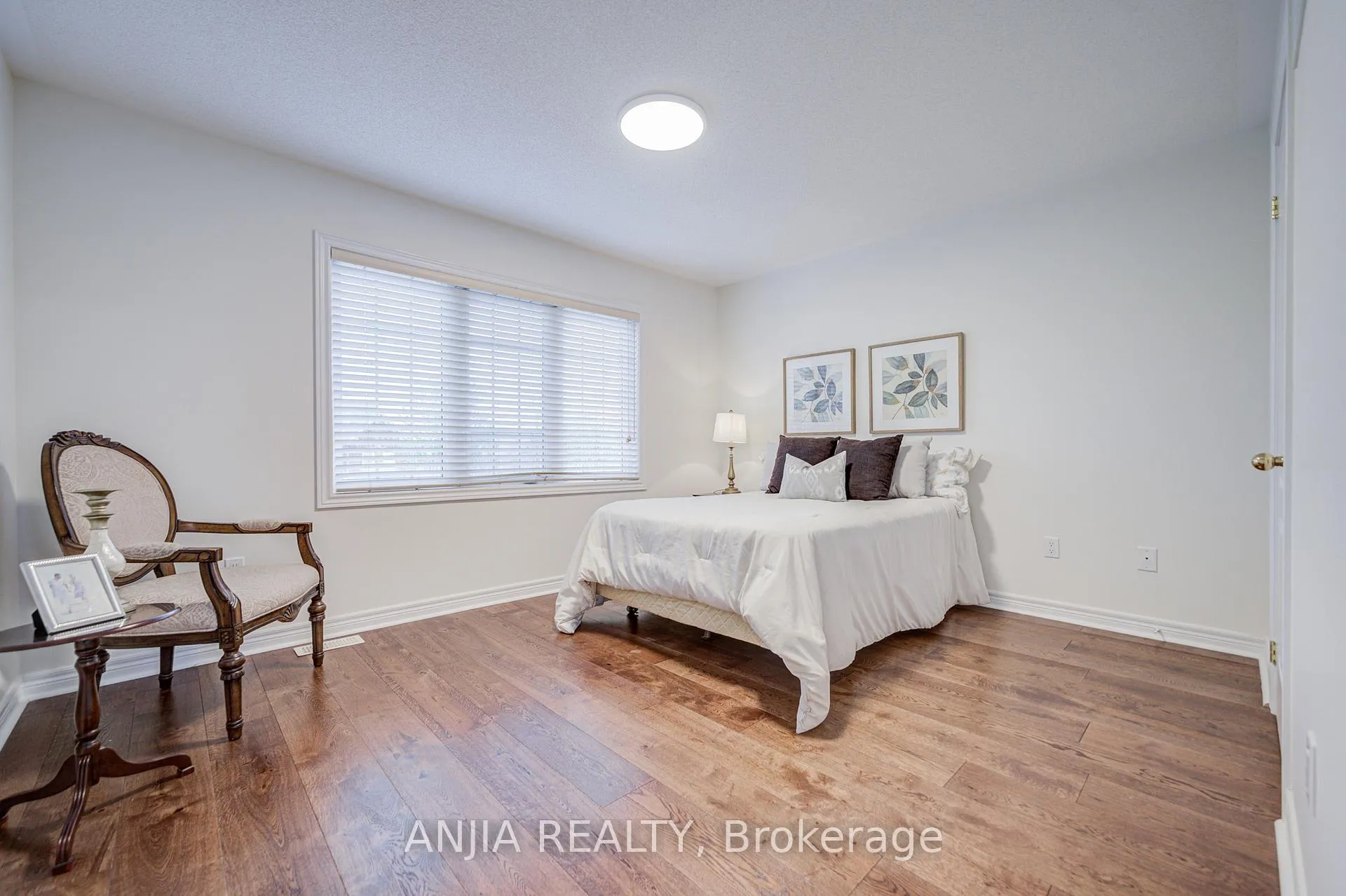 Photo 27 of 186 Ascalon Drive, Vaughan, Patterson — HOMEH