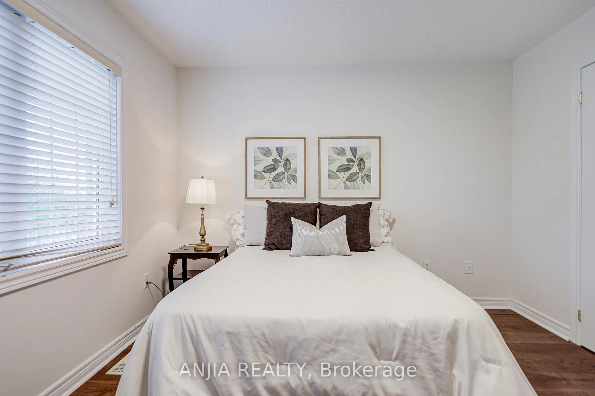 Photo 28 of 186 Ascalon Drive, Vaughan, Patterson — HOMEH