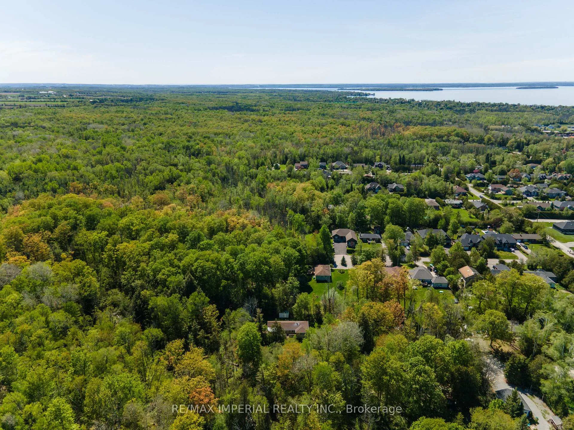 Photo 42 of 6 Edith Street, Georgina, Sutton & Jackson's Point — HOMEH
