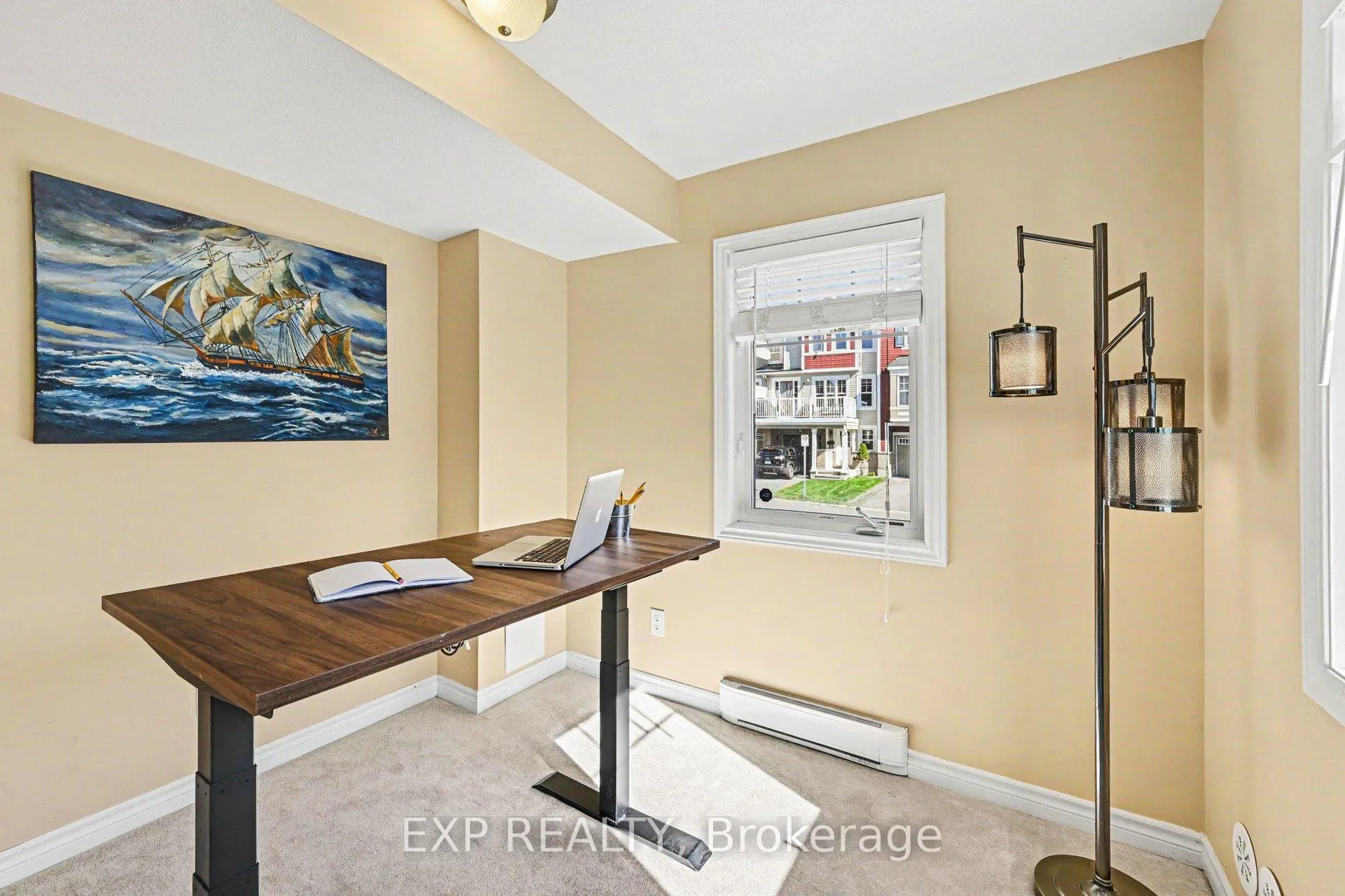 Photo 6 of 28 Streambank Street, Ottawa, Kanata - Emerald Meadows/Trailwest — HOMEH